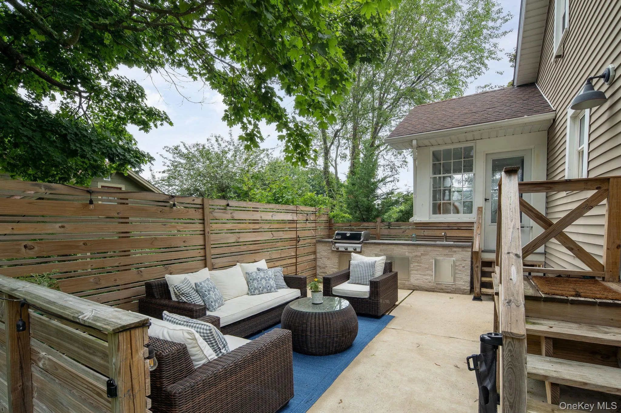 26 Fairmount Street, Huntington, NY, 4 Bedrooms Bedrooms, 7 Rooms Rooms,2 BathroomsBathrooms,Residential,For Rent,Fairmount,0,1022330 26 Fairmount Street, Huntington, NY, 4 Bedrooms Bedrooms, 7 Rooms Rooms,2 BathroomsBathrooms,Residential,For Rent,Fairmount,0,1022330