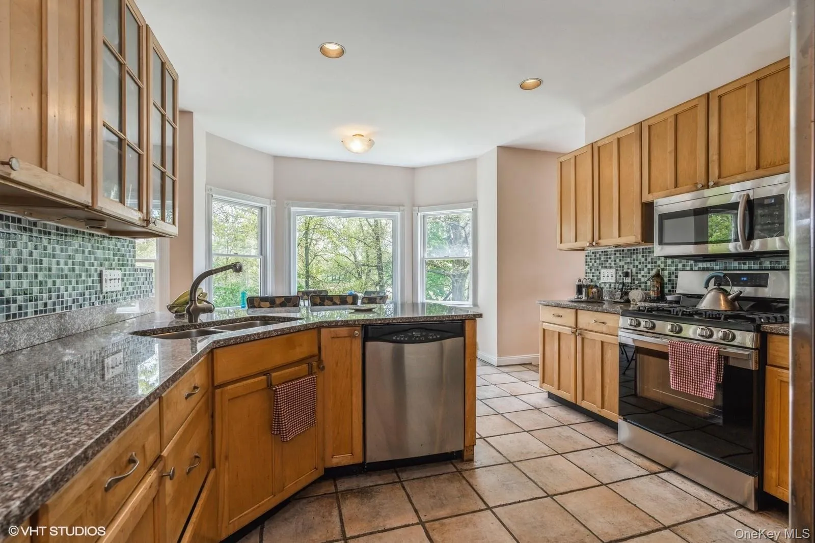 37 Old Post Lane, Mamaroneck, NY, 4 Bedrooms Bedrooms, 8 Rooms Rooms,3 BathroomsBathrooms,Residential,For Rent,Old Post,0,1022332 37 Old Post Lane, Mamaroneck, NY, 4 Bedrooms Bedrooms, 8 Rooms Rooms,3 BathroomsBathrooms,Residential,For Rent,Old Post,0,1022332