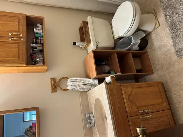 39 Wenwood Drive, Islip, NY, 1 Bedroom Bedrooms, 3 Rooms Rooms,1 BathroomBathrooms,Residential Lease,For Rent,Wenwood,0,1022334 39 Wenwood Drive, Islip, NY, 1 Bedroom Bedrooms, 3 Rooms Rooms,1 BathroomBathrooms,Residential Lease,For Rent,Wenwood,0,1022334