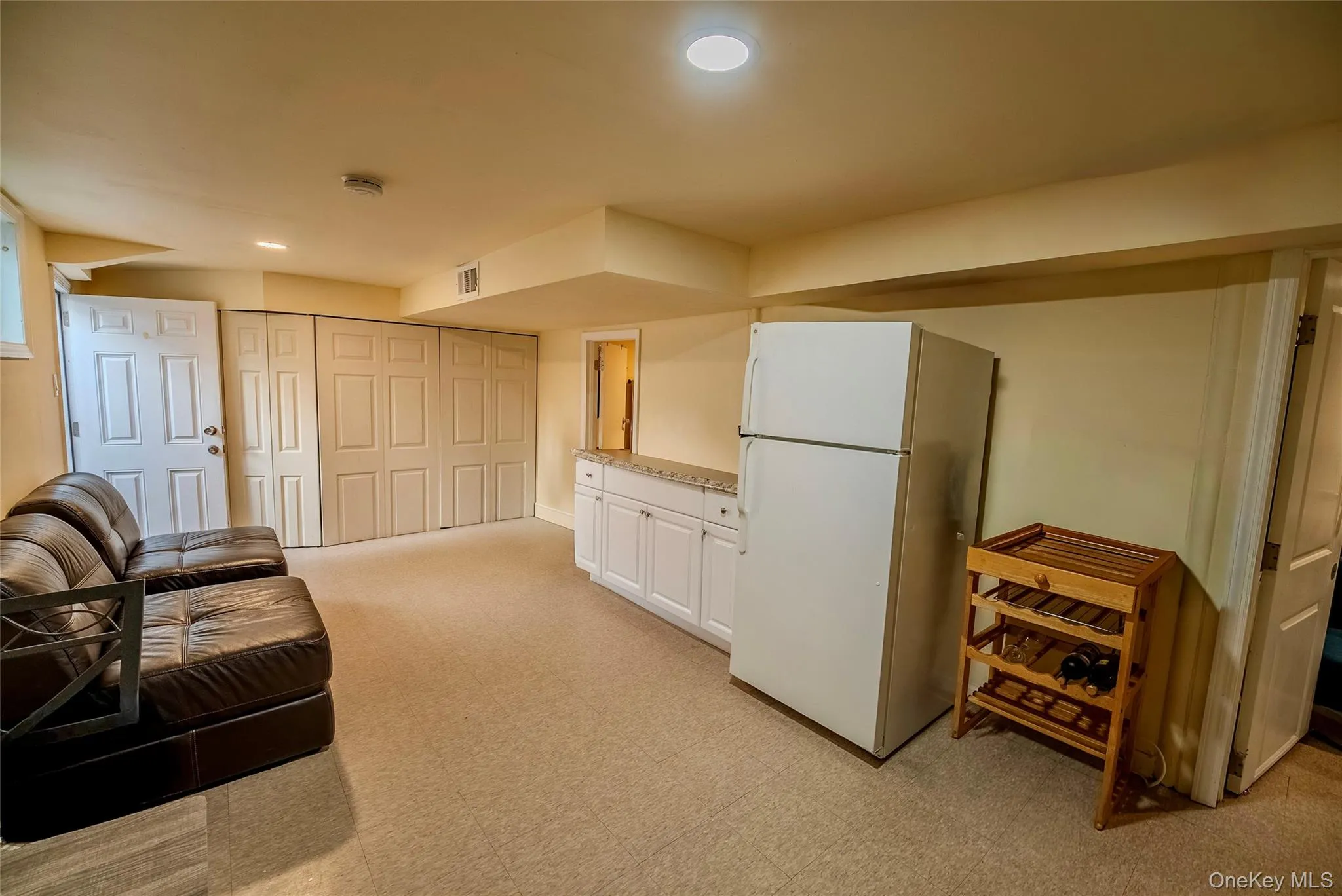 44 Howell Avenue, Brookhaven, NY, 5 Bedrooms Bedrooms, 10 Rooms Rooms,4 BathroomsBathrooms,Residential,For Rent,Howell,0,1022337 44 Howell Avenue, Brookhaven, NY, 5 Bedrooms Bedrooms, 10 Rooms Rooms,4 BathroomsBathrooms,Residential,For Rent,Howell,0,1022337
