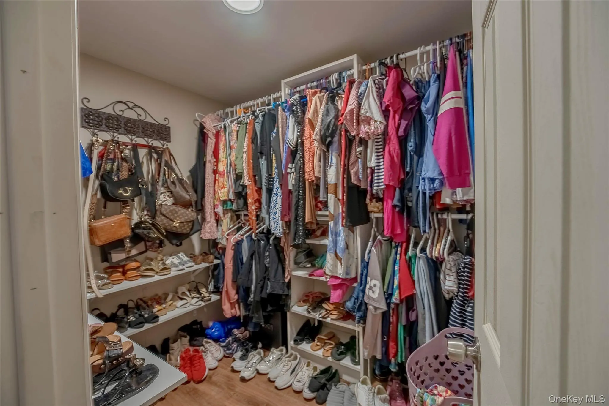 44 Howell Avenue, Brookhaven, NY, 5 Bedrooms Bedrooms, 10 Rooms Rooms,4 BathroomsBathrooms,Residential,For Rent,Howell,0,1022337 44 Howell Avenue, Brookhaven, NY, 5 Bedrooms Bedrooms, 10 Rooms Rooms,4 BathroomsBathrooms,Residential,For Rent,Howell,0,1022337