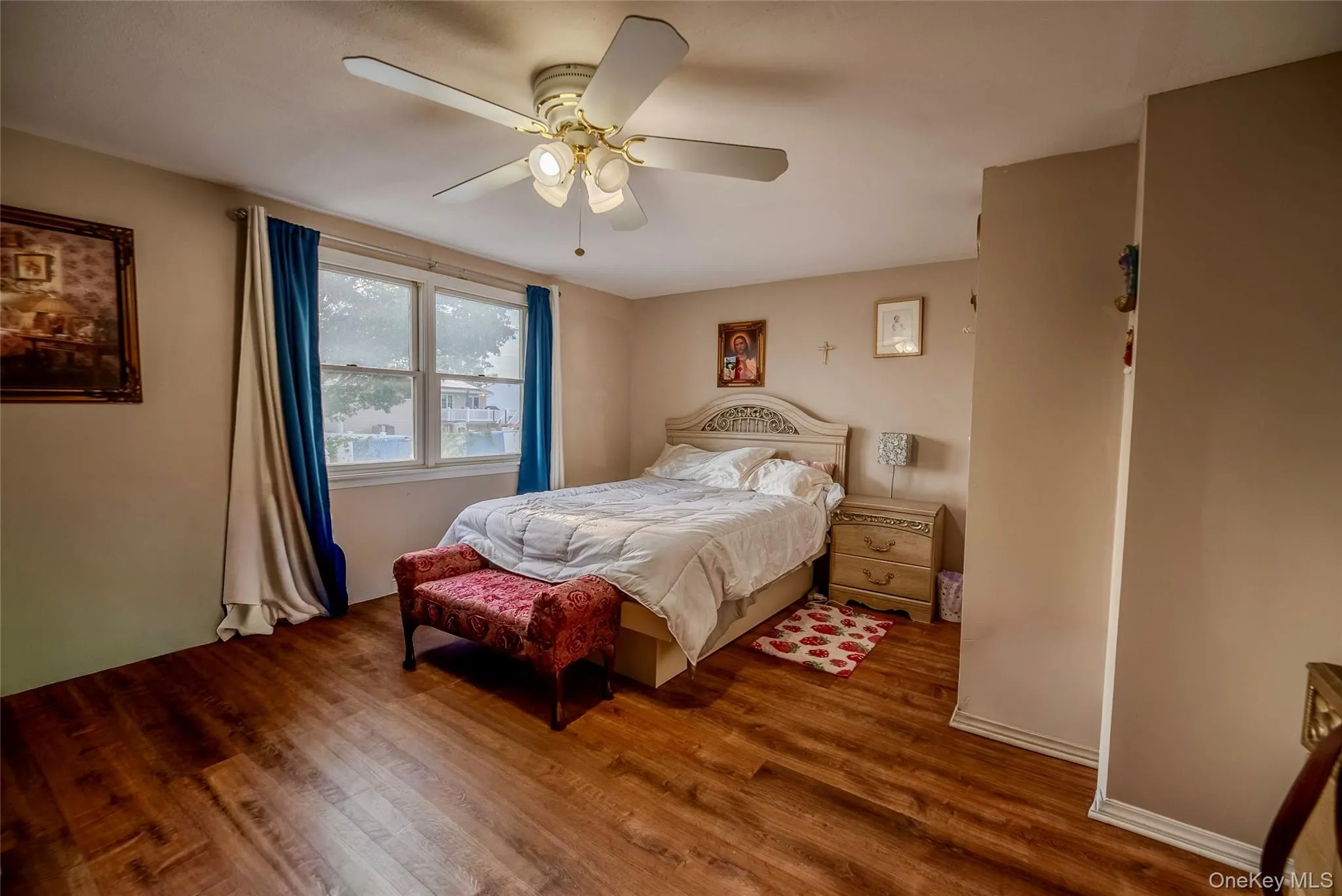 44 Howell Avenue, Brookhaven, NY, 5 Bedrooms Bedrooms, 10 Rooms Rooms,4 BathroomsBathrooms,Residential,For Rent,Howell,0,1022337 44 Howell Avenue, Brookhaven, NY, 5 Bedrooms Bedrooms, 10 Rooms Rooms,4 BathroomsBathrooms,Residential,For Rent,Howell,0,1022337