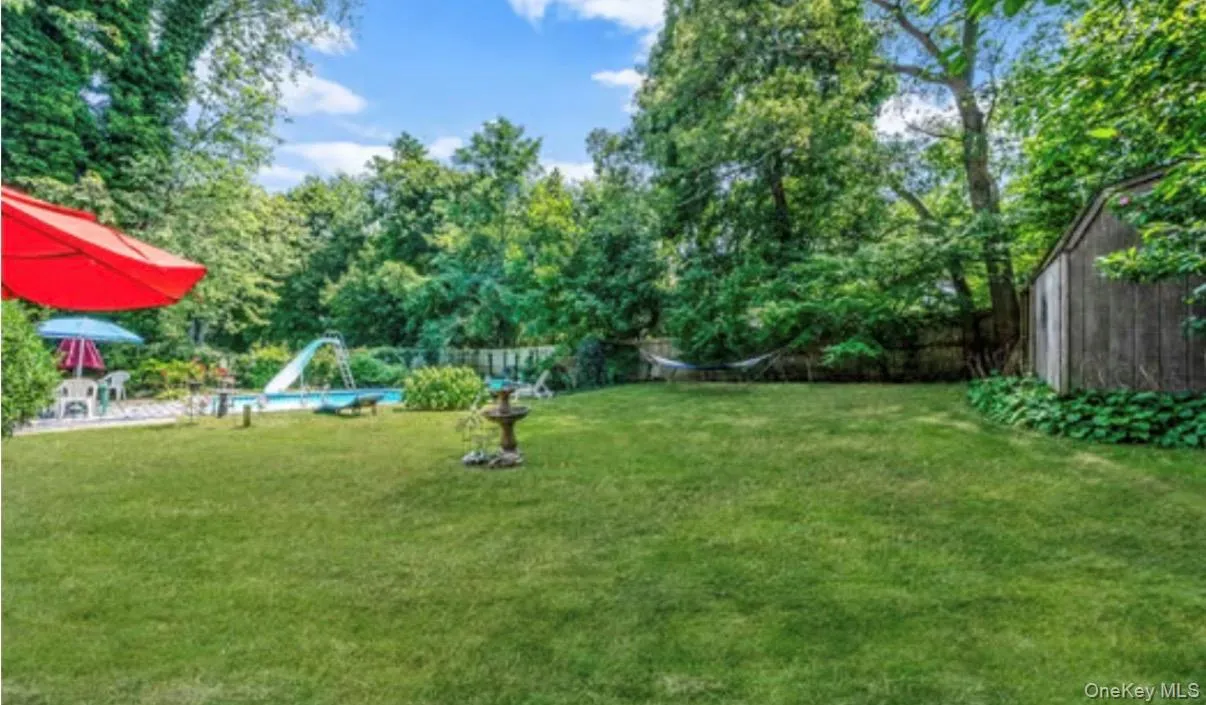 26 Harvard Lane, Smithtown, NY, 3 Bedrooms Bedrooms, 7 Rooms Rooms,1 BathroomBathrooms,Residential,For Rent,Harvard,0,1022339 26 Harvard Lane, Smithtown, NY, 3 Bedrooms Bedrooms, 7 Rooms Rooms,1 BathroomBathrooms,Residential,For Rent,Harvard,0,1022339