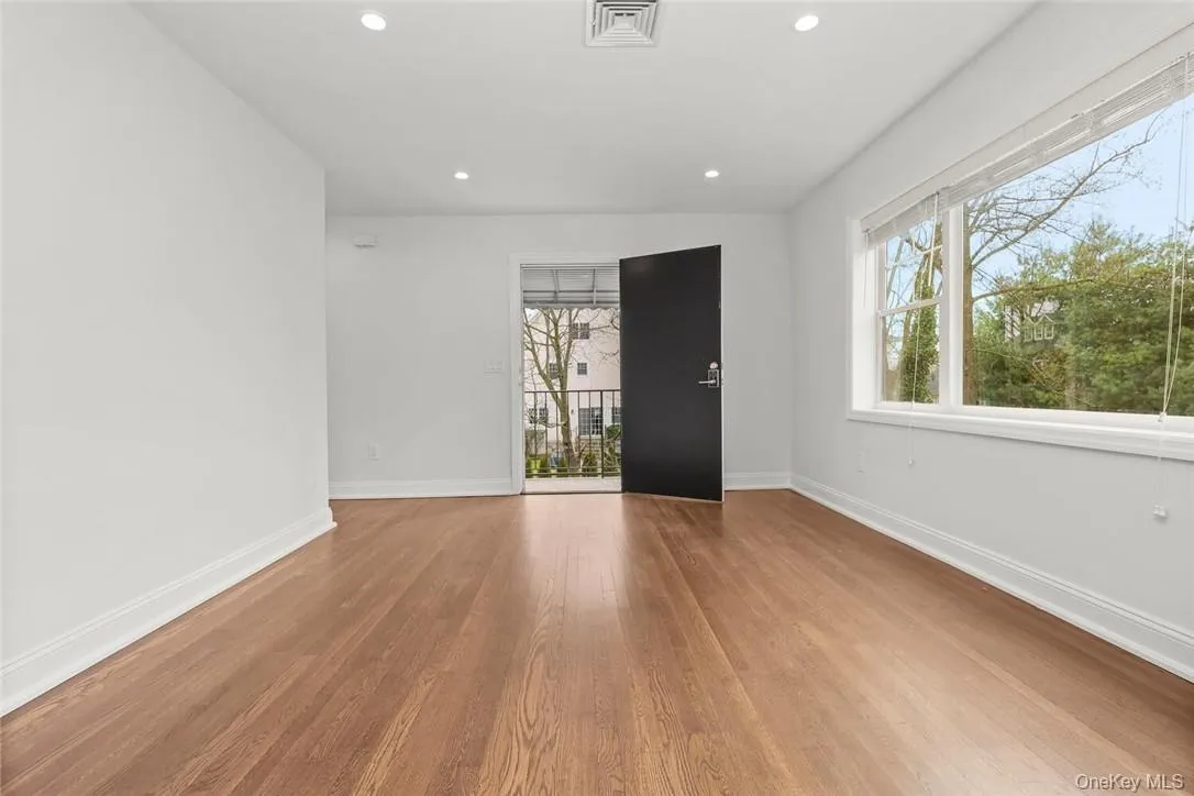 517 Walnut Street, Rye Town, NY, 3 Bedrooms Bedrooms, 5 Rooms Rooms,2 BathroomsBathrooms,Residential Lease,For Rent,Walnut,0,1022340 517 Walnut Street, Rye Town, NY, 3 Bedrooms Bedrooms, 5 Rooms Rooms,2 BathroomsBathrooms,Residential Lease,For Rent,Walnut,0,1022340