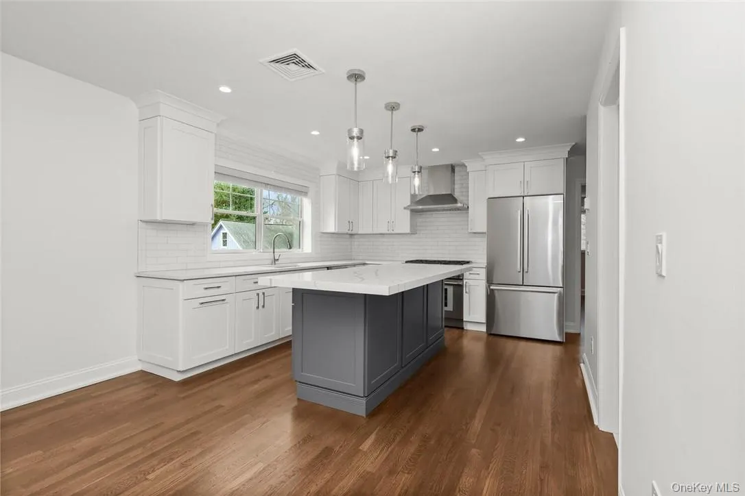 517 Walnut Street, Rye Town, NY, 3 Bedrooms Bedrooms, 5 Rooms Rooms,2 BathroomsBathrooms,Residential Lease,For Rent,Walnut,0,1022340 517 Walnut Street, Rye Town, NY, 3 Bedrooms Bedrooms, 5 Rooms Rooms,2 BathroomsBathrooms,Residential Lease,For Rent,Walnut,0,1022340