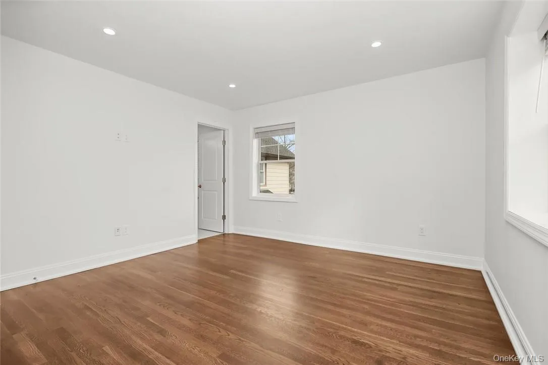 517 Walnut Street, Rye Town, NY, 3 Bedrooms Bedrooms, 5 Rooms Rooms,2 BathroomsBathrooms,Residential Lease,For Rent,Walnut,0,1022340 517 Walnut Street, Rye Town, NY, 3 Bedrooms Bedrooms, 5 Rooms Rooms,2 BathroomsBathrooms,Residential Lease,For Rent,Walnut,0,1022340