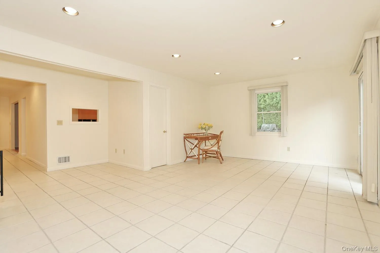 32 Newport Avenue, Orangetown, NY, 4 Bedrooms Bedrooms, 8 Rooms Rooms,2 BathroomsBathrooms,Residential,For Rent,Newport,0,1022343 32 Newport Avenue, Orangetown, NY, 4 Bedrooms Bedrooms, 8 Rooms Rooms,2 BathroomsBathrooms,Residential,For Rent,Newport,0,1022343