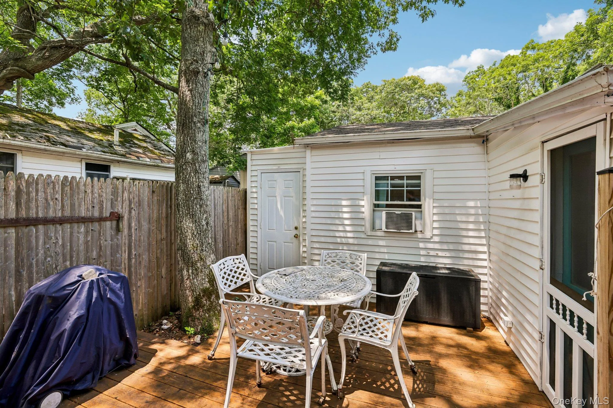 15 Whalers Path, Riverhead, NY, 2 Bedrooms Bedrooms, 4 Rooms Rooms,1 BathroomBathrooms,Residential,For Rent,Whalers,0,1022350 15 Whalers Path, Riverhead, NY, 2 Bedrooms Bedrooms, 4 Rooms Rooms,1 BathroomBathrooms,Residential,For Rent,Whalers,0,1022350