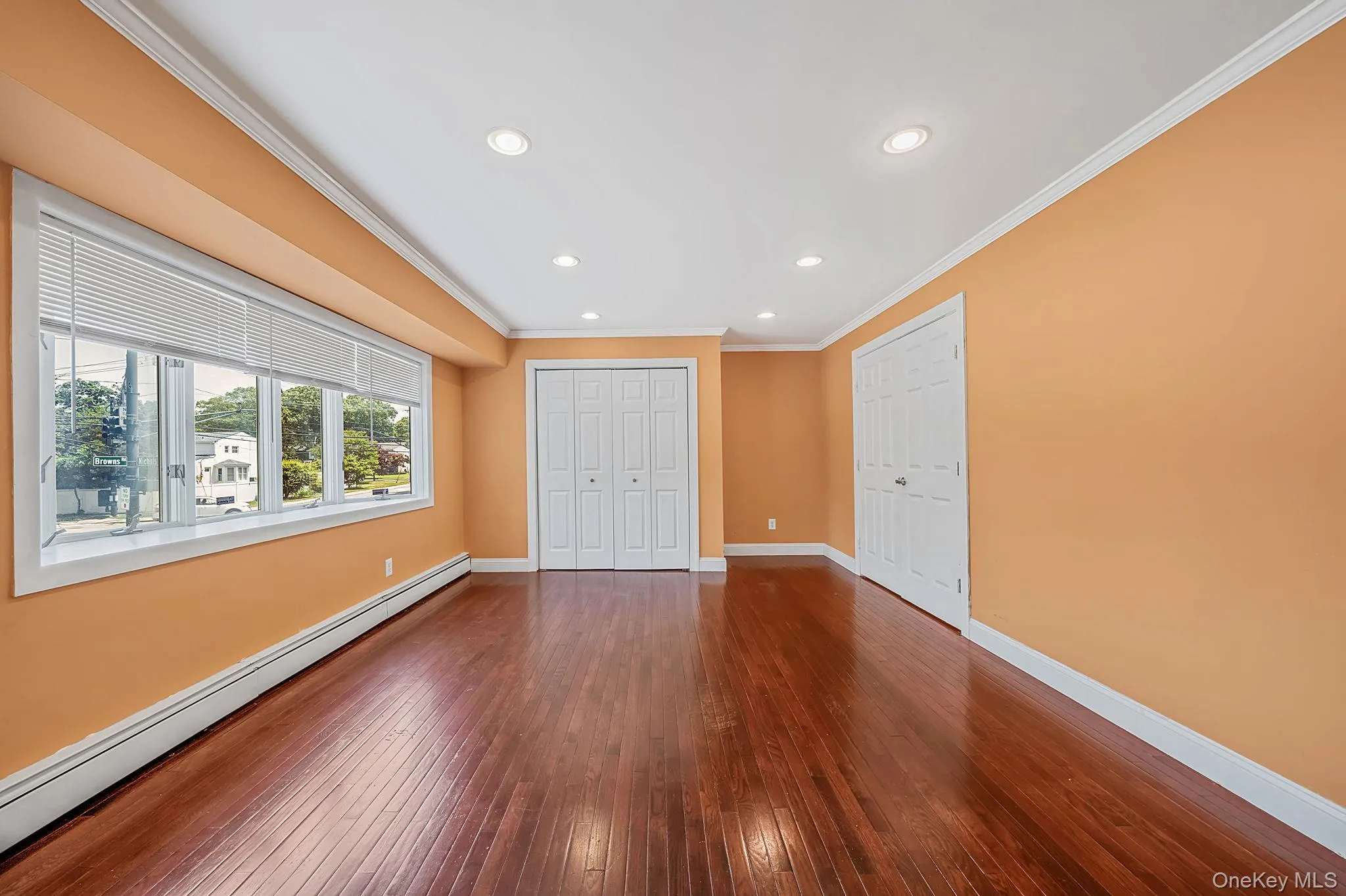 300 Browns Road, Smithtown, NY, 4 Bedrooms Bedrooms, 10 Rooms Rooms,3 BathroomsBathrooms,Residential,For Rent,Browns,0,1022351 300 Browns Road, Smithtown, NY, 4 Bedrooms Bedrooms, 10 Rooms Rooms,3 BathroomsBathrooms,Residential,For Rent,Browns,0,1022351