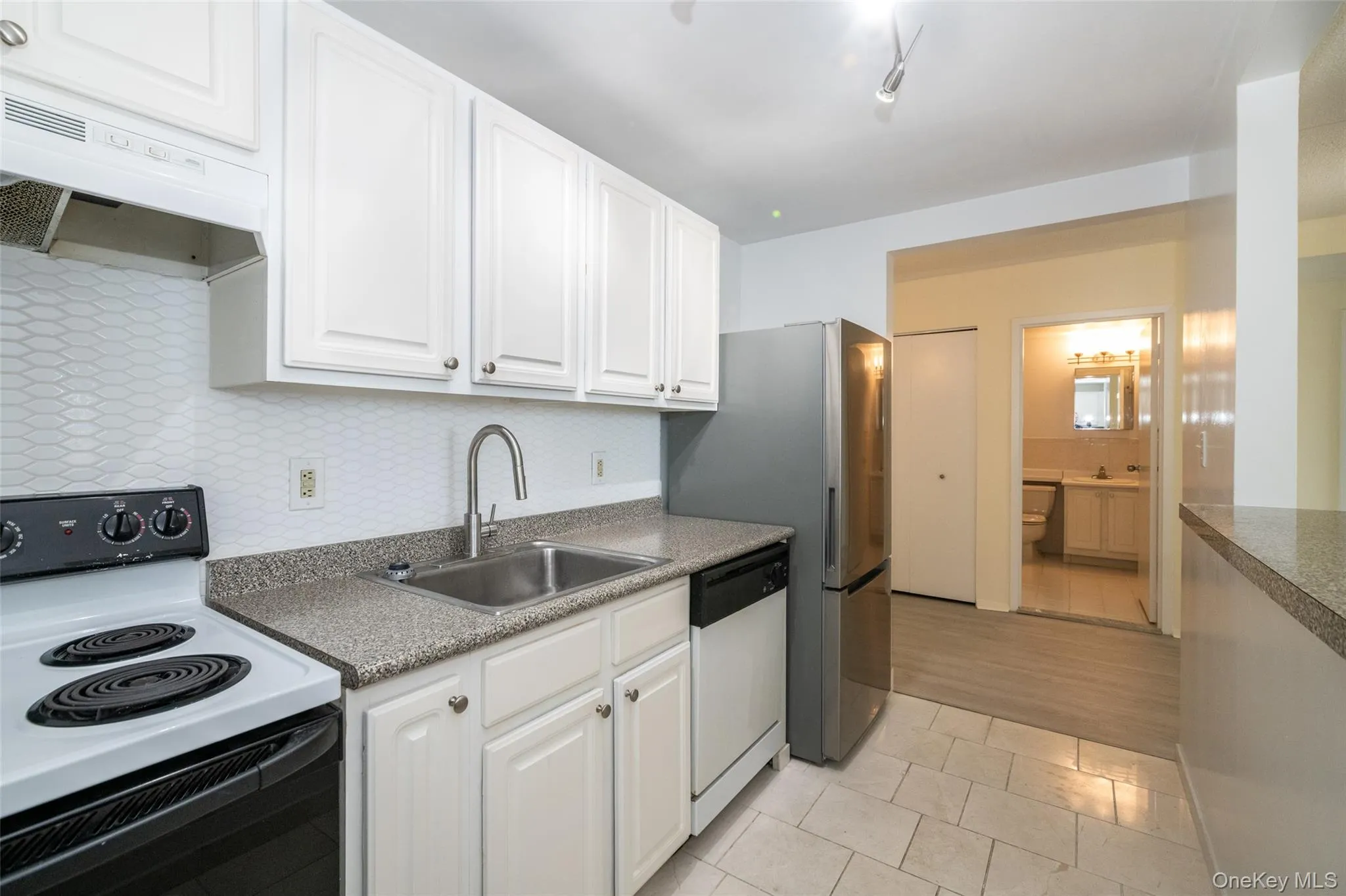 123 Mamaroneck Avenue, Mamaroneck, NY, 2 Bedrooms Bedrooms, 4 Rooms Rooms,2 BathroomsBathrooms,Residential Lease,For Rent,Mamaroneck,0,1022359 123 Mamaroneck Avenue, Mamaroneck, NY, 2 Bedrooms Bedrooms, 4 Rooms Rooms,2 BathroomsBathrooms,Residential Lease,For Rent,Mamaroneck,0,1022359