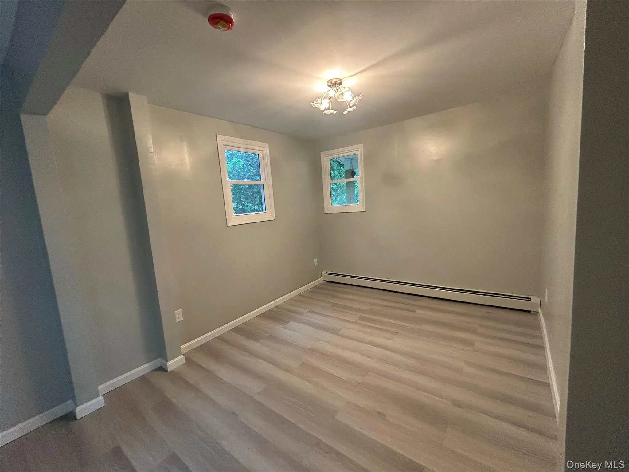 19 Dykes Park Road, Clarkstown, NY, 1 Bedroom Bedrooms, 3 Rooms Rooms,2 BathroomsBathrooms,Residential,For Rent,Dykes Park,0,1022363 19 Dykes Park Road, Clarkstown, NY, 1 Bedroom Bedrooms, 3 Rooms Rooms,2 BathroomsBathrooms,Residential,For Rent,Dykes Park,0,1022363