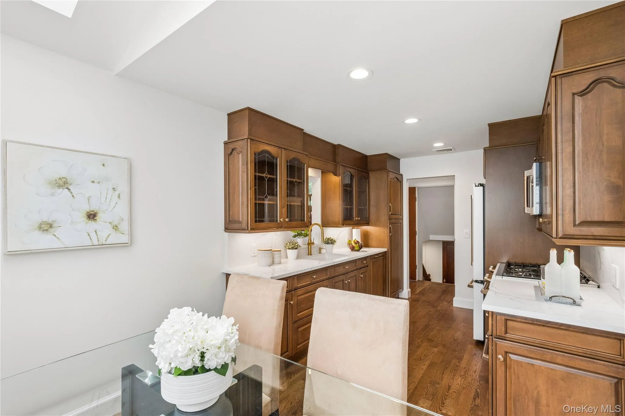 25 Voorhis Drive, Oyster Bay, NY, 4 Bedrooms Bedrooms, 11 Rooms Rooms,3 BathroomsBathrooms,Residential,For Rent,Voorhis,0,1022367 25 Voorhis Drive, Oyster Bay, NY, 4 Bedrooms Bedrooms, 11 Rooms Rooms,3 BathroomsBathrooms,Residential,For Rent,Voorhis,0,1022367