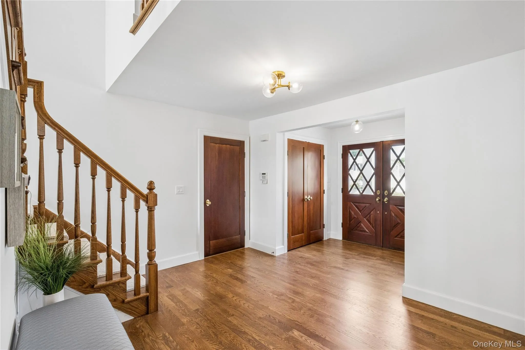 25 Voorhis Drive, Oyster Bay, NY, 4 Bedrooms Bedrooms, 11 Rooms Rooms,3 BathroomsBathrooms,Residential,For Rent,Voorhis,0,1022367 25 Voorhis Drive, Oyster Bay, NY, 4 Bedrooms Bedrooms, 11 Rooms Rooms,3 BathroomsBathrooms,Residential,For Rent,Voorhis,0,1022367
