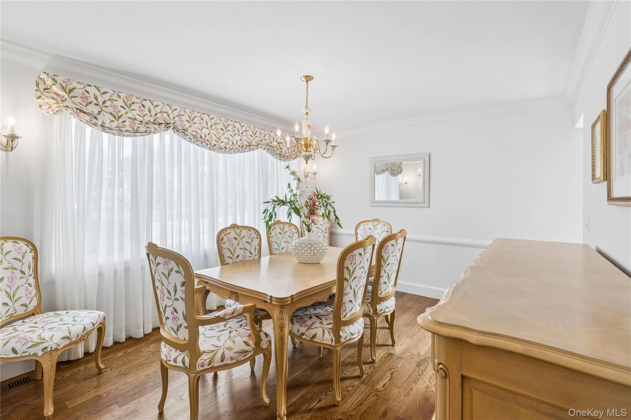 25 Voorhis Drive, Oyster Bay, NY, 4 Bedrooms Bedrooms, 11 Rooms Rooms,3 BathroomsBathrooms,Residential,For Rent,Voorhis,0,1022367 25 Voorhis Drive, Oyster Bay, NY, 4 Bedrooms Bedrooms, 11 Rooms Rooms,3 BathroomsBathrooms,Residential,For Rent,Voorhis,0,1022367