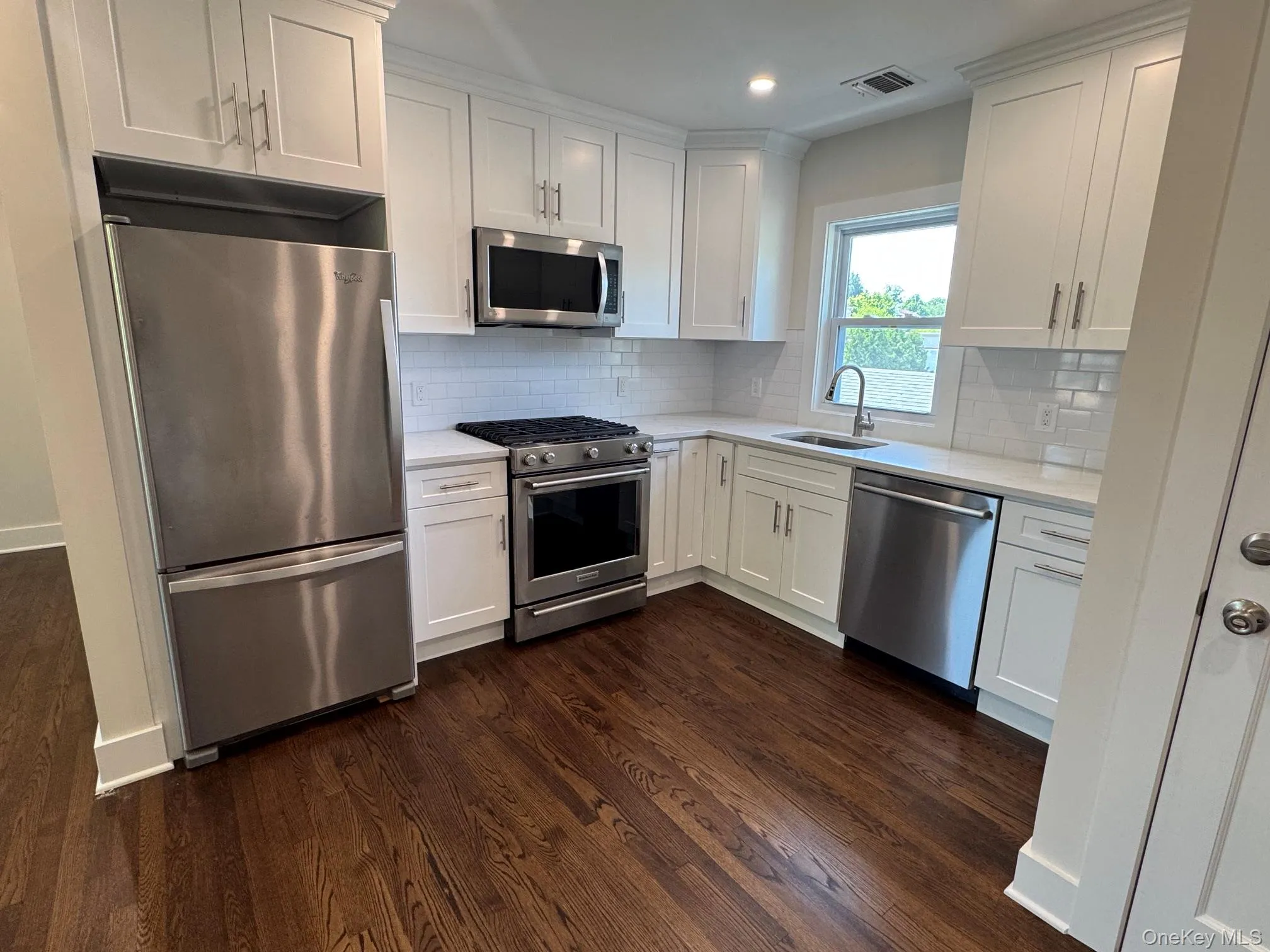 482 Fourth Avenue, Pelham, NY, 2 Bedrooms Bedrooms, 4 Rooms Rooms,1 BathroomBathrooms,Residential Lease,For Rent,Fourth,0,1022378 482 Fourth Avenue, Pelham, NY, 2 Bedrooms Bedrooms, 4 Rooms Rooms,1 BathroomBathrooms,Residential Lease,For Rent,Fourth,0,1022378