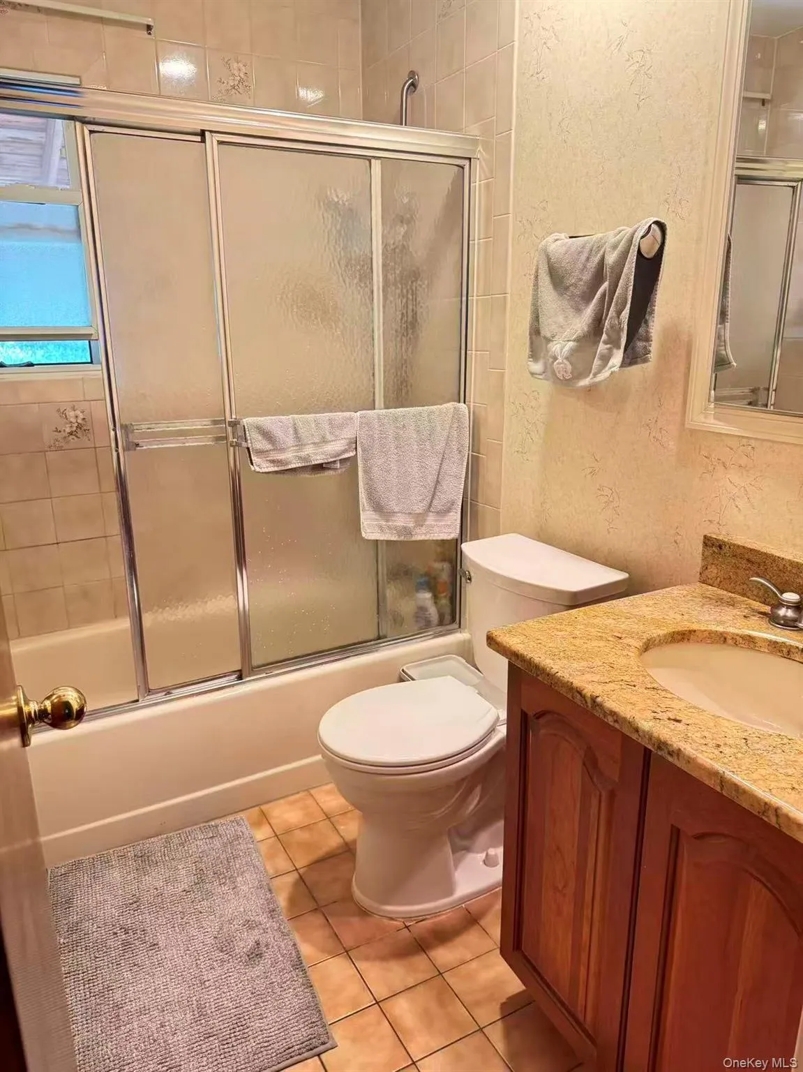 28 Wensley Road, Oyster Bay, NY, 3 Bedrooms Bedrooms, 6 Rooms Rooms,2 BathroomsBathrooms,Residential Lease,For Rent,Wensley,0,1022383 28 Wensley Road, Oyster Bay, NY, 3 Bedrooms Bedrooms, 6 Rooms Rooms,2 BathroomsBathrooms,Residential Lease,For Rent,Wensley,0,1022383