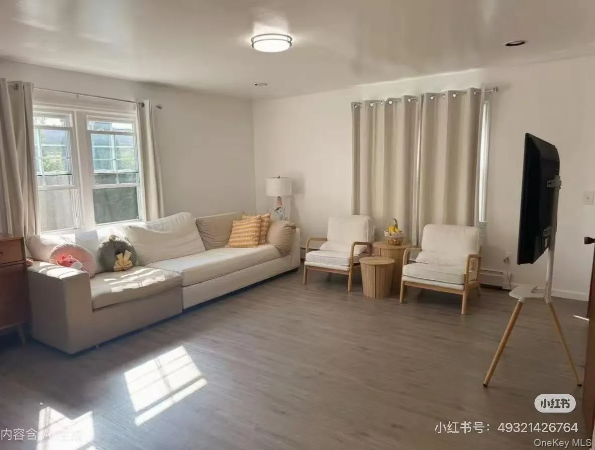 28 Wensley Road, Oyster Bay, NY, 3 Bedrooms Bedrooms, 6 Rooms Rooms,2 BathroomsBathrooms,Residential Lease,For Rent,Wensley,0,1022383 28 Wensley Road, Oyster Bay, NY, 3 Bedrooms Bedrooms, 6 Rooms Rooms,2 BathroomsBathrooms,Residential Lease,For Rent,Wensley,0,1022383