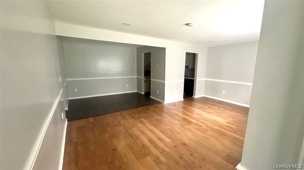 5 Ruth Court, Middletown, NY, 1 Bedroom Bedrooms, 4 Rooms Rooms,1 BathroomBathrooms,Residential Lease,For Rent,Ruth,0,1022389 5 Ruth Court, Middletown, NY, 1 Bedroom Bedrooms, 4 Rooms Rooms,1 BathroomBathrooms,Residential Lease,For Rent,Ruth,0,1022389