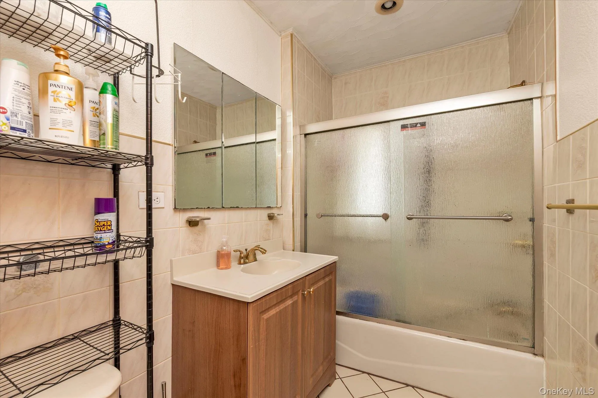 11043 159th Street, New York, NY, 4 Bedrooms Bedrooms, 7 Rooms Rooms,2 BathroomsBathrooms,Residential,For Rent,159th,0,1022392 11043 159th Street, New York, NY, 4 Bedrooms Bedrooms, 7 Rooms Rooms,2 BathroomsBathrooms,Residential,For Rent,159th,0,1022392