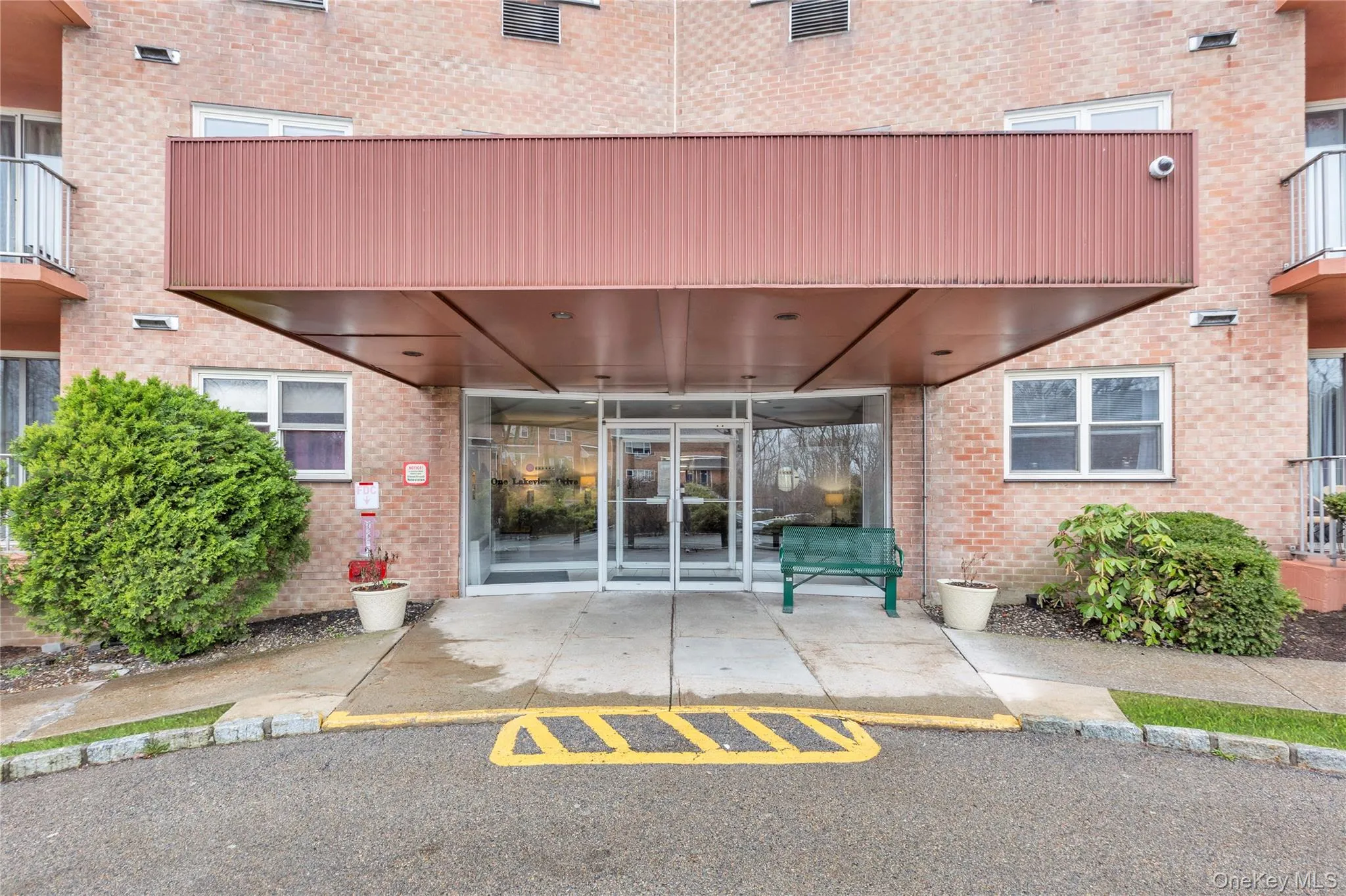 1 Lakeview Drive, Peekskill, NY, 1 Bedroom Bedrooms, 3 Rooms Rooms,1 BathroomBathrooms,Residential,For Rent,Lakeview,0,1022399 1 Lakeview Drive, Peekskill, NY, 1 Bedroom Bedrooms, 3 Rooms Rooms,1 BathroomBathrooms,Residential,For Rent,Lakeview,0,1022399