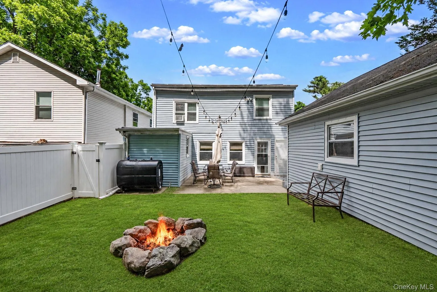 723 Park Avenue, Huntington, NY, 4 Bedrooms Bedrooms, 9 Rooms Rooms,3 BathroomsBathrooms,Residential,For Rent,Park,0,1022402 723 Park Avenue, Huntington, NY, 4 Bedrooms Bedrooms, 9 Rooms Rooms,3 BathroomsBathrooms,Residential,For Rent,Park,0,1022402