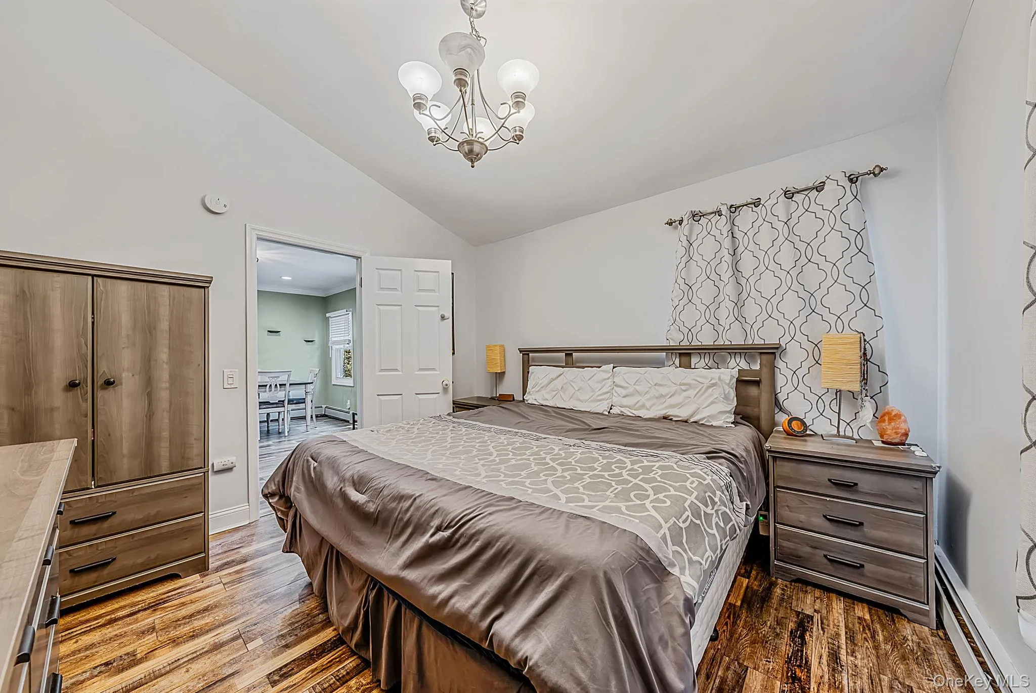 723 Park Avenue, Huntington, NY, 4 Bedrooms Bedrooms, 9 Rooms Rooms,3 BathroomsBathrooms,Residential,For Rent,Park,0,1022402 723 Park Avenue, Huntington, NY, 4 Bedrooms Bedrooms, 9 Rooms Rooms,3 BathroomsBathrooms,Residential,For Rent,Park,0,1022402