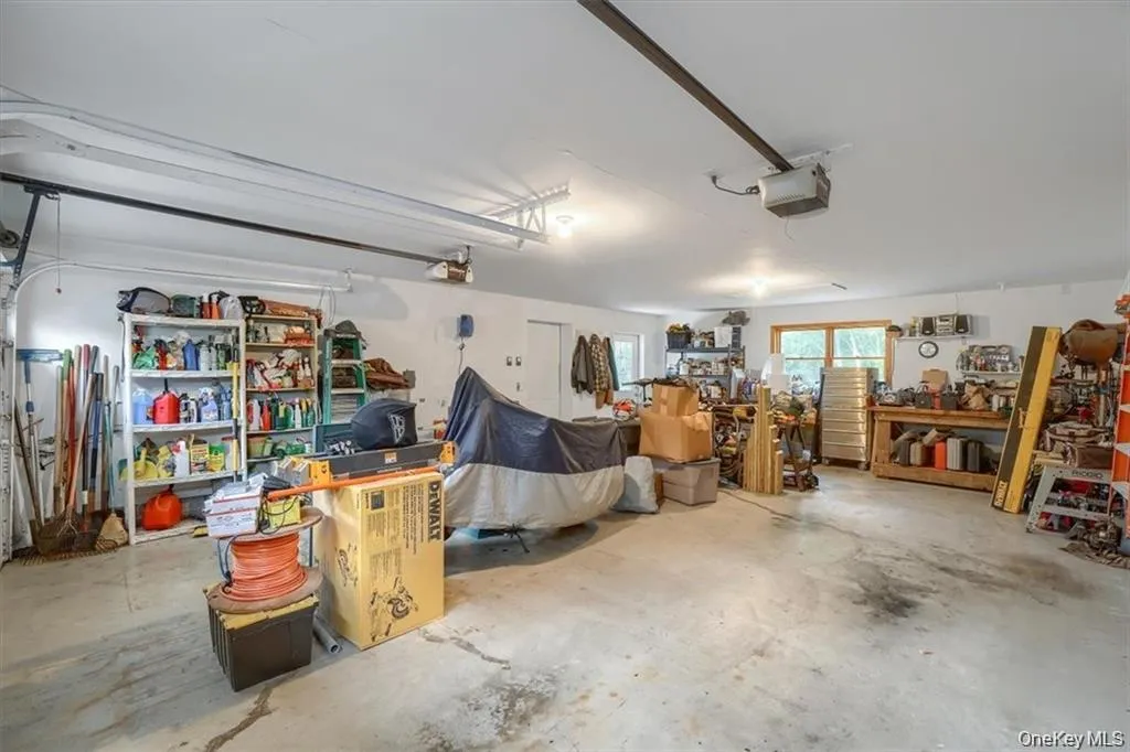 153 Barnes Road, Blooming Grove, NY, 4 Bedrooms Bedrooms, 8 Rooms Rooms,2 BathroomsBathrooms,Residential,For Rent,Barnes,0,1022405 153 Barnes Road, Blooming Grove, NY, 4 Bedrooms Bedrooms, 8 Rooms Rooms,2 BathroomsBathrooms,Residential,For Rent,Barnes,0,1022405