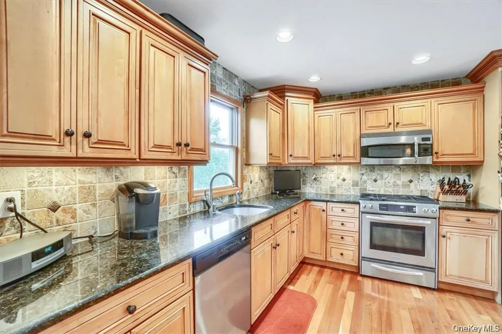 153 Barnes Road, Blooming Grove, NY, 4 Bedrooms Bedrooms, 8 Rooms Rooms,2 BathroomsBathrooms,Residential,For Rent,Barnes,0,1022405 153 Barnes Road, Blooming Grove, NY, 4 Bedrooms Bedrooms, 8 Rooms Rooms,2 BathroomsBathrooms,Residential,For Rent,Barnes,0,1022405