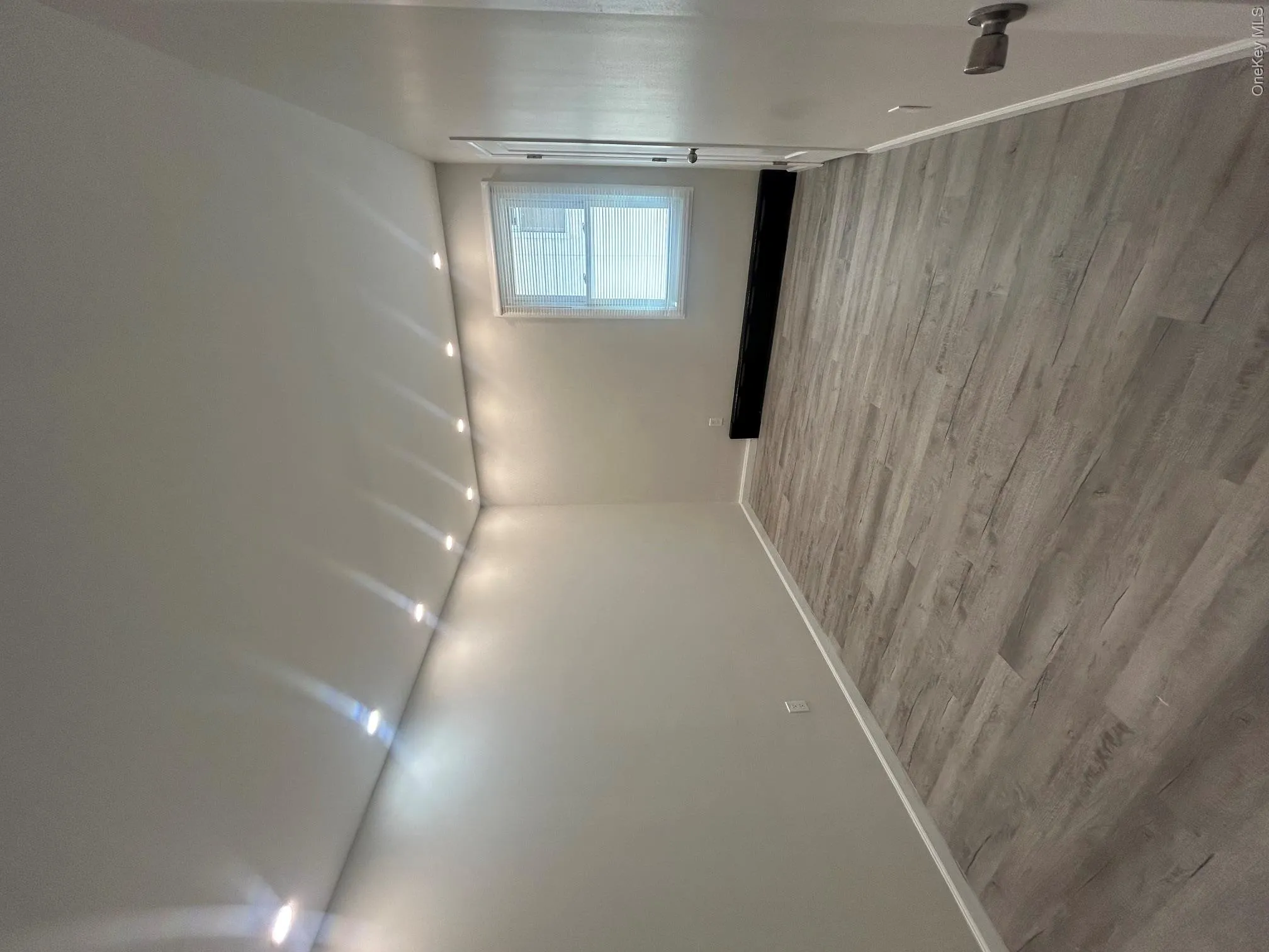 315 Beach 90th Street, New York, NY, 3 Bedrooms Bedrooms, 5 Rooms Rooms,1 BathroomBathrooms,Residential Lease,For Rent,Beach 90th,0,1022406 315 Beach 90th Street, New York, NY, 3 Bedrooms Bedrooms, 5 Rooms Rooms,1 BathroomBathrooms,Residential Lease,For Rent,Beach 90th,0,1022406