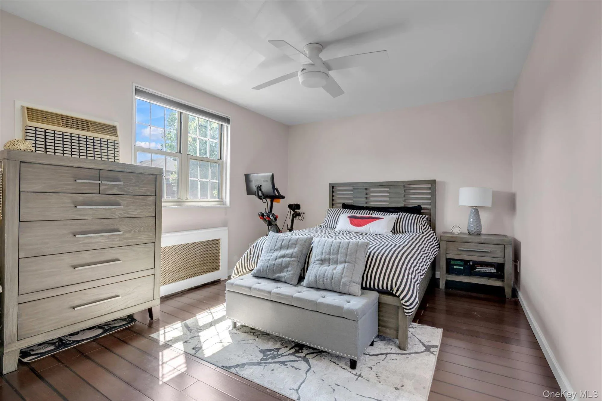 69-33 210 Street, New York, NY, 1 Bedroom Bedrooms, 3 Rooms Rooms,1 BathroomBathrooms,Residential,For Rent,210,0,1022409 69-33 210 Street, New York, NY, 1 Bedroom Bedrooms, 3 Rooms Rooms,1 BathroomBathrooms,Residential,For Rent,210,0,1022409