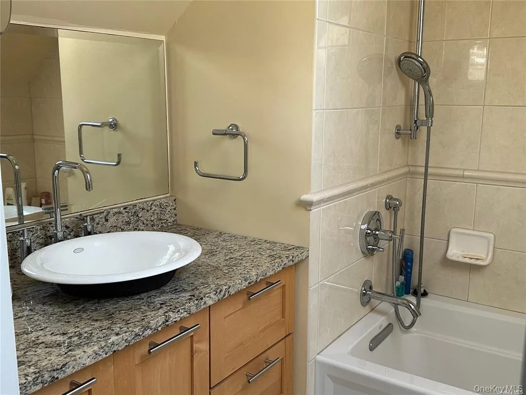 132 Coronado Street, Hempstead, NY, 3 Bedrooms Bedrooms, 6 Rooms Rooms,2 BathroomsBathrooms,Residential Lease,For Rent,Coronado,0,1022412 132 Coronado Street, Hempstead, NY, 3 Bedrooms Bedrooms, 6 Rooms Rooms,2 BathroomsBathrooms,Residential Lease,For Rent,Coronado,0,1022412