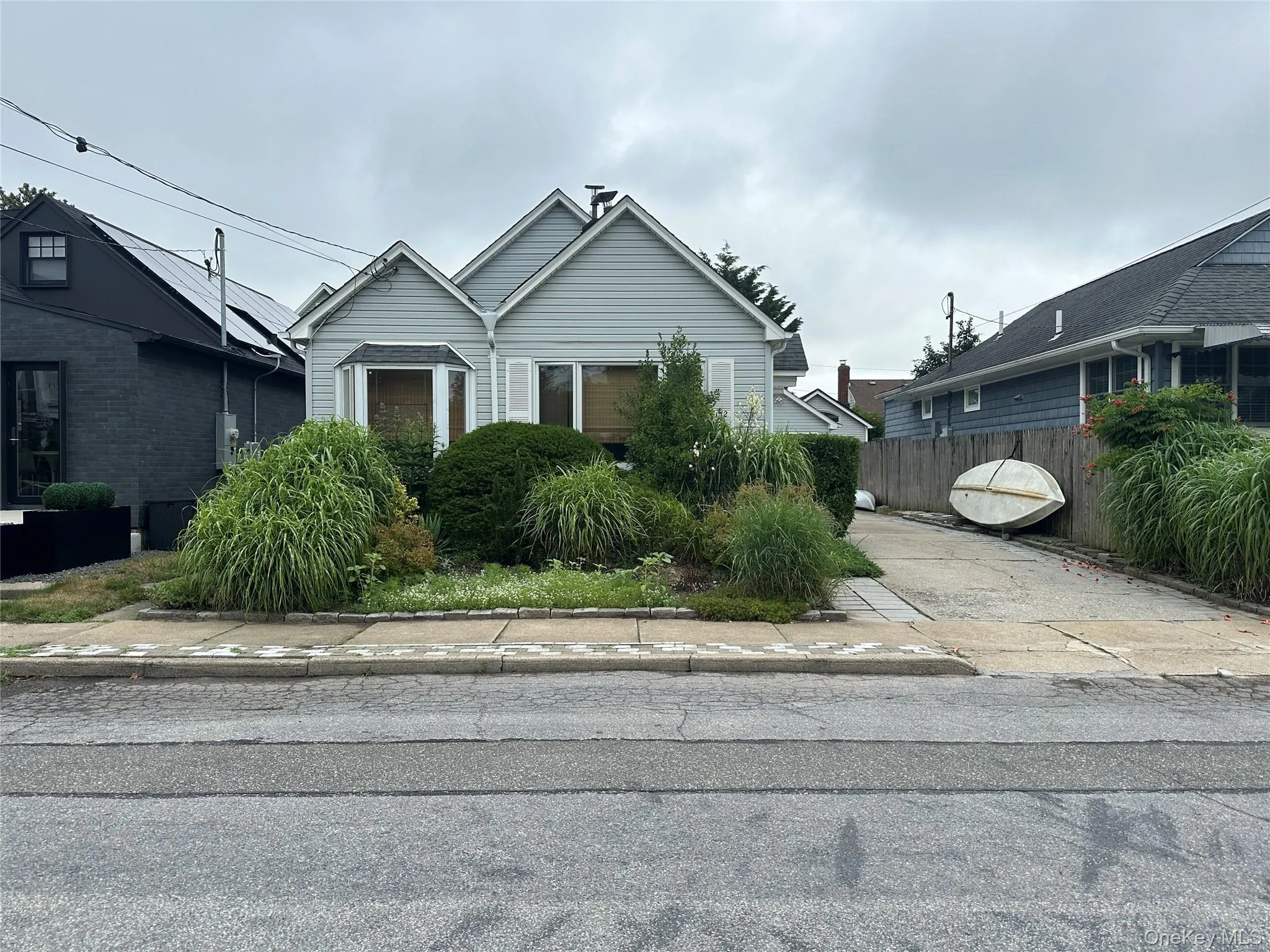 132 Coronado Street, Hempstead, NY, 3 Bedrooms Bedrooms, 6 Rooms Rooms,2 BathroomsBathrooms,Residential Lease,For Rent,Coronado,0,1022412 132 Coronado Street, Hempstead, NY, 3 Bedrooms Bedrooms, 6 Rooms Rooms,2 BathroomsBathrooms,Residential Lease,For Rent,Coronado,0,1022412