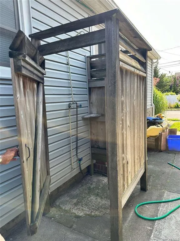 132 Coronado Street, Hempstead, NY, 3 Bedrooms Bedrooms, 6 Rooms Rooms,2 BathroomsBathrooms,Residential Lease,For Rent,Coronado,0,1022412 132 Coronado Street, Hempstead, NY, 3 Bedrooms Bedrooms, 6 Rooms Rooms,2 BathroomsBathrooms,Residential Lease,For Rent,Coronado,0,1022412