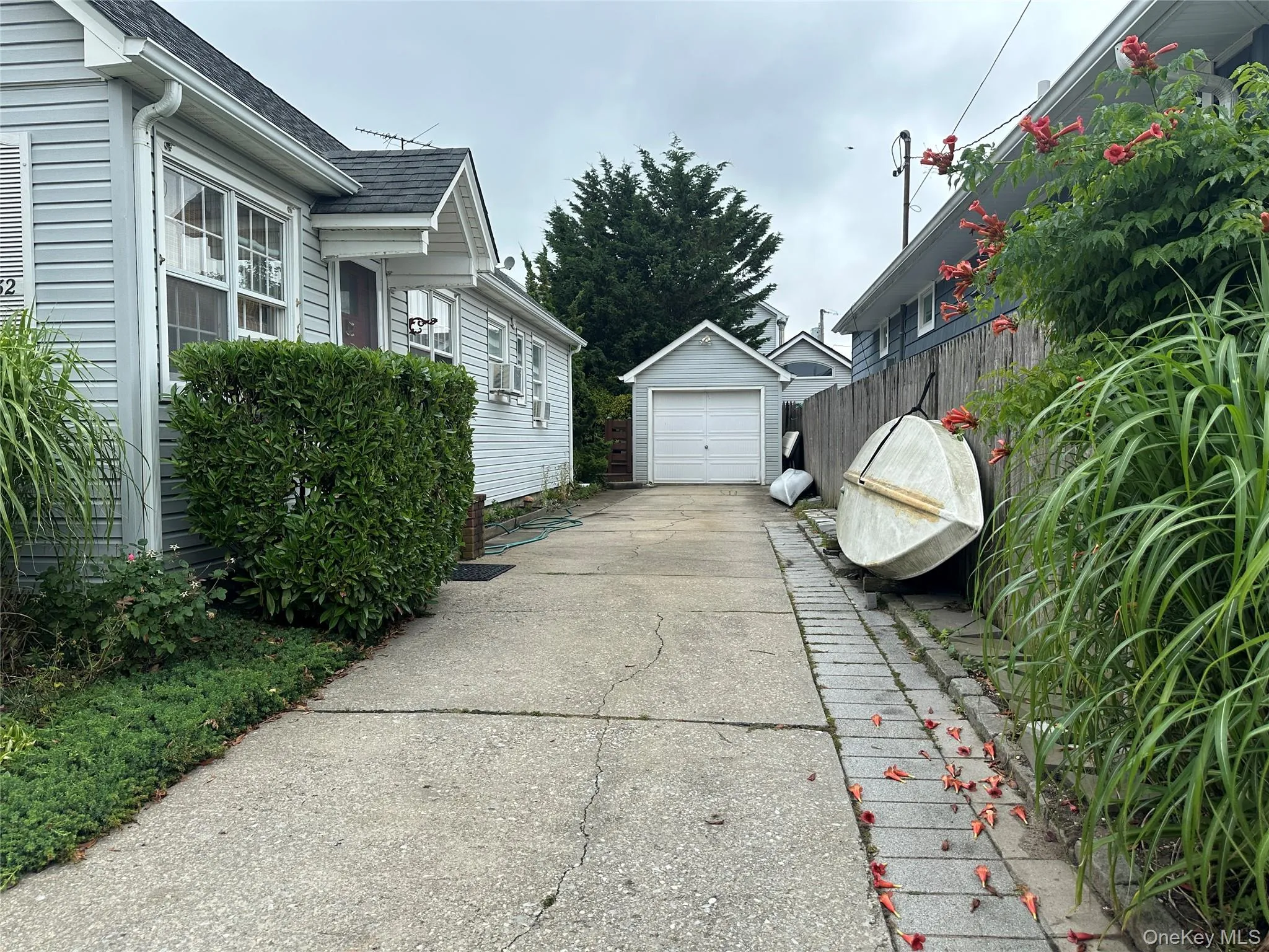 132 Coronado Street, Hempstead, NY, 3 Bedrooms Bedrooms, 6 Rooms Rooms,2 BathroomsBathrooms,Residential Lease,For Rent,Coronado,0,1022412 132 Coronado Street, Hempstead, NY, 3 Bedrooms Bedrooms, 6 Rooms Rooms,2 BathroomsBathrooms,Residential Lease,For Rent,Coronado,0,1022412