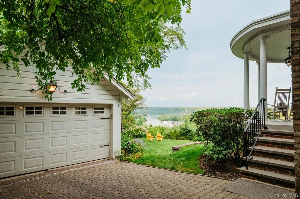 59 Hill Street, Saugerties, NY, 4 Bedrooms Bedrooms, 8 Rooms Rooms,3 BathroomsBathrooms,Residential,For Rent,Hill,0,1022413 59 Hill Street, Saugerties, NY, 4 Bedrooms Bedrooms, 8 Rooms Rooms,3 BathroomsBathrooms,Residential,For Rent,Hill,0,1022413