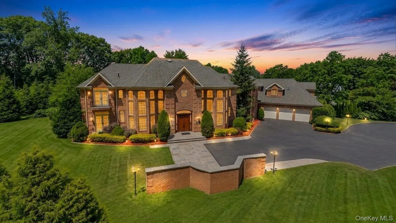 250 Oyster Bay Road, Oyster Bay, NY, 5 Bedrooms Bedrooms, 12 Rooms Rooms,6 BathroomsBathrooms,Residential,For Rent,Oyster Bay,0,1022418 250 Oyster Bay Road, Oyster Bay, NY, 5 Bedrooms Bedrooms, 12 Rooms Rooms,6 BathroomsBathrooms,Residential,For Rent,Oyster Bay,0,1022418