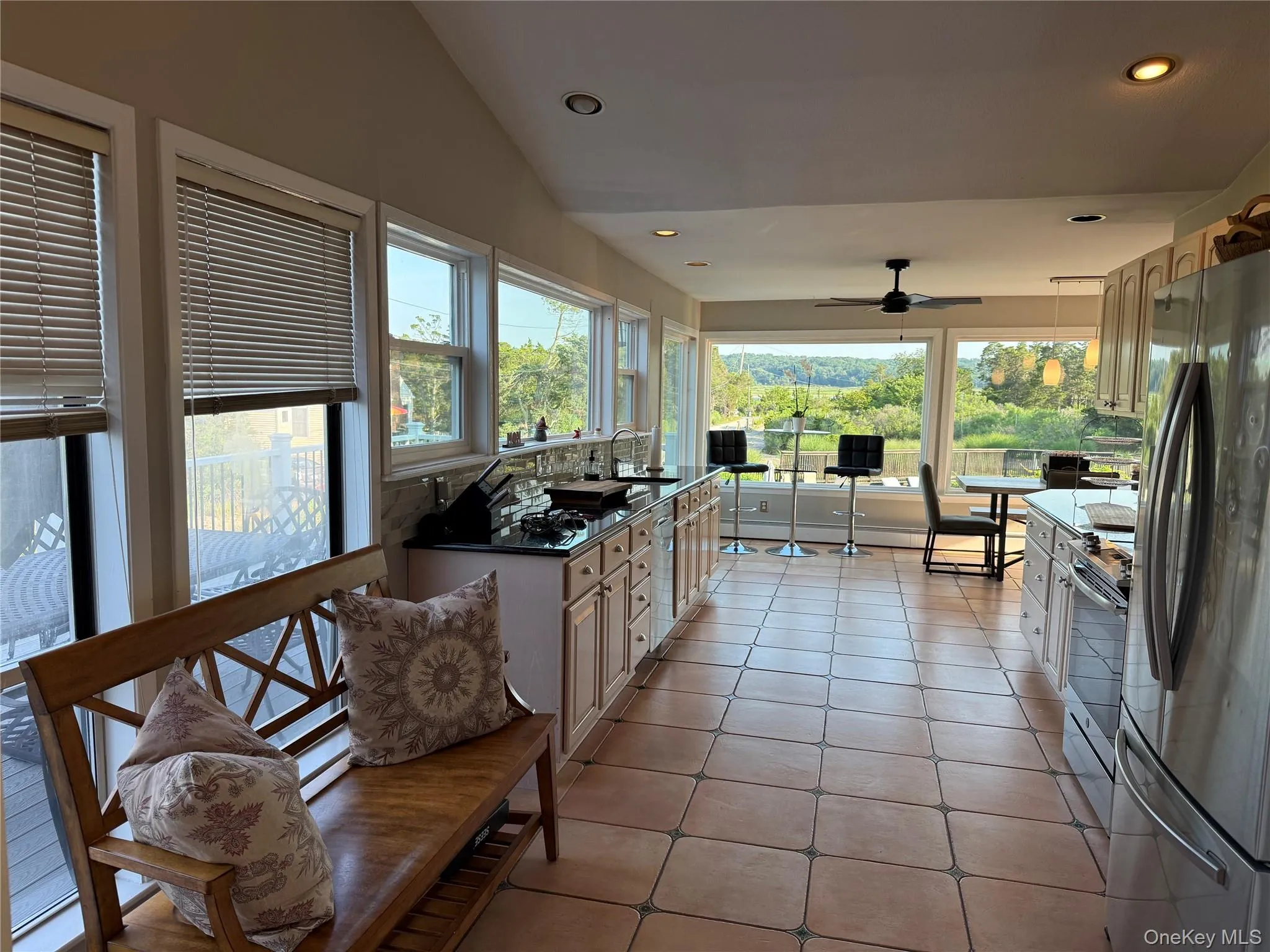 588 Long Beach Road, Smithtown, NY, 4 Bedrooms Bedrooms, 10 Rooms Rooms,3 BathroomsBathrooms,Residential,For Rent,Long Beach,0,1022420 588 Long Beach Road, Smithtown, NY, 4 Bedrooms Bedrooms, 10 Rooms Rooms,3 BathroomsBathrooms,Residential,For Rent,Long Beach,0,1022420