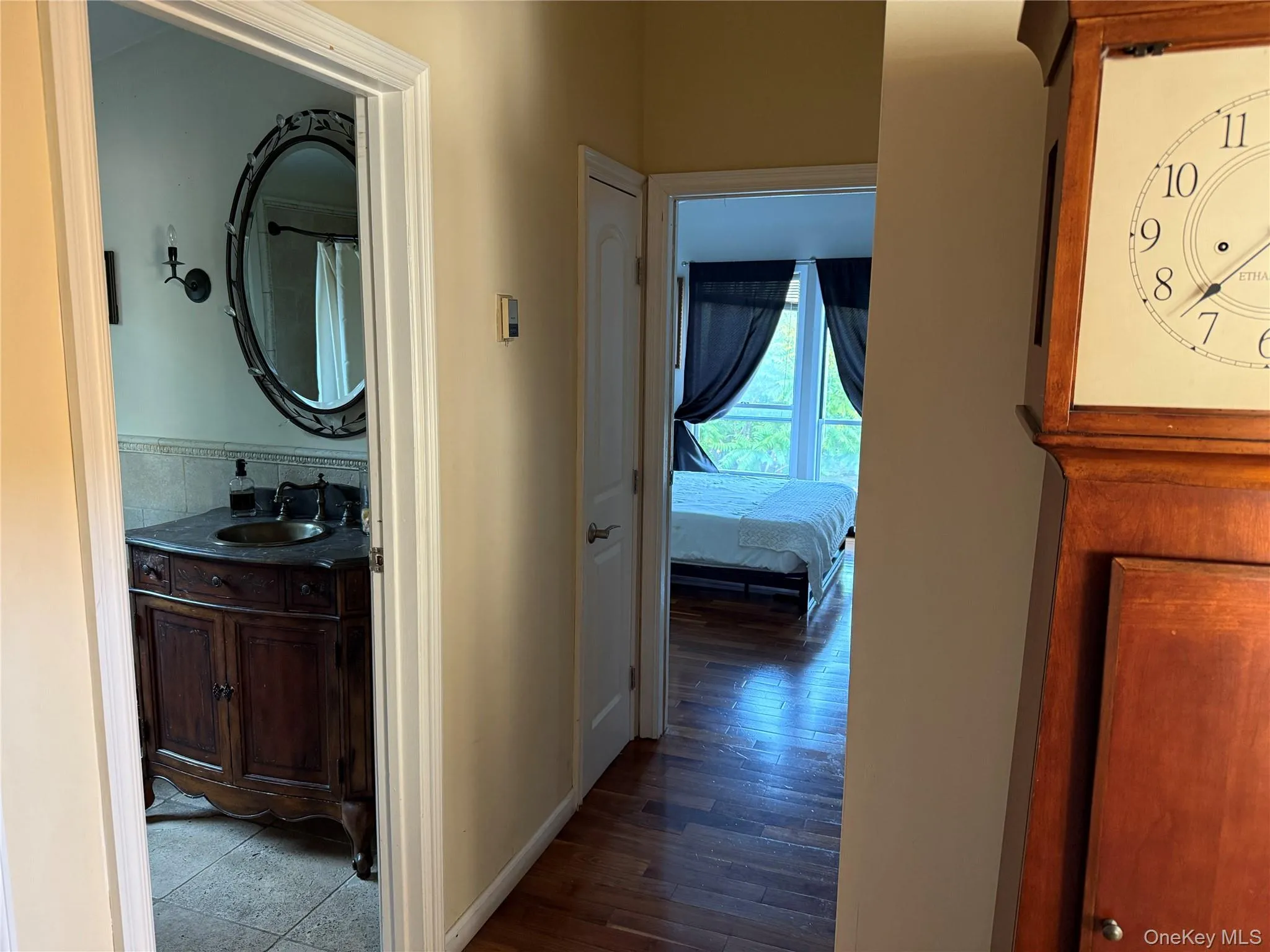 588 Long Beach Road, Smithtown, NY, 4 Bedrooms Bedrooms, 10 Rooms Rooms,3 BathroomsBathrooms,Residential,For Rent,Long Beach,0,1022420 588 Long Beach Road, Smithtown, NY, 4 Bedrooms Bedrooms, 10 Rooms Rooms,3 BathroomsBathrooms,Residential,For Rent,Long Beach,0,1022420