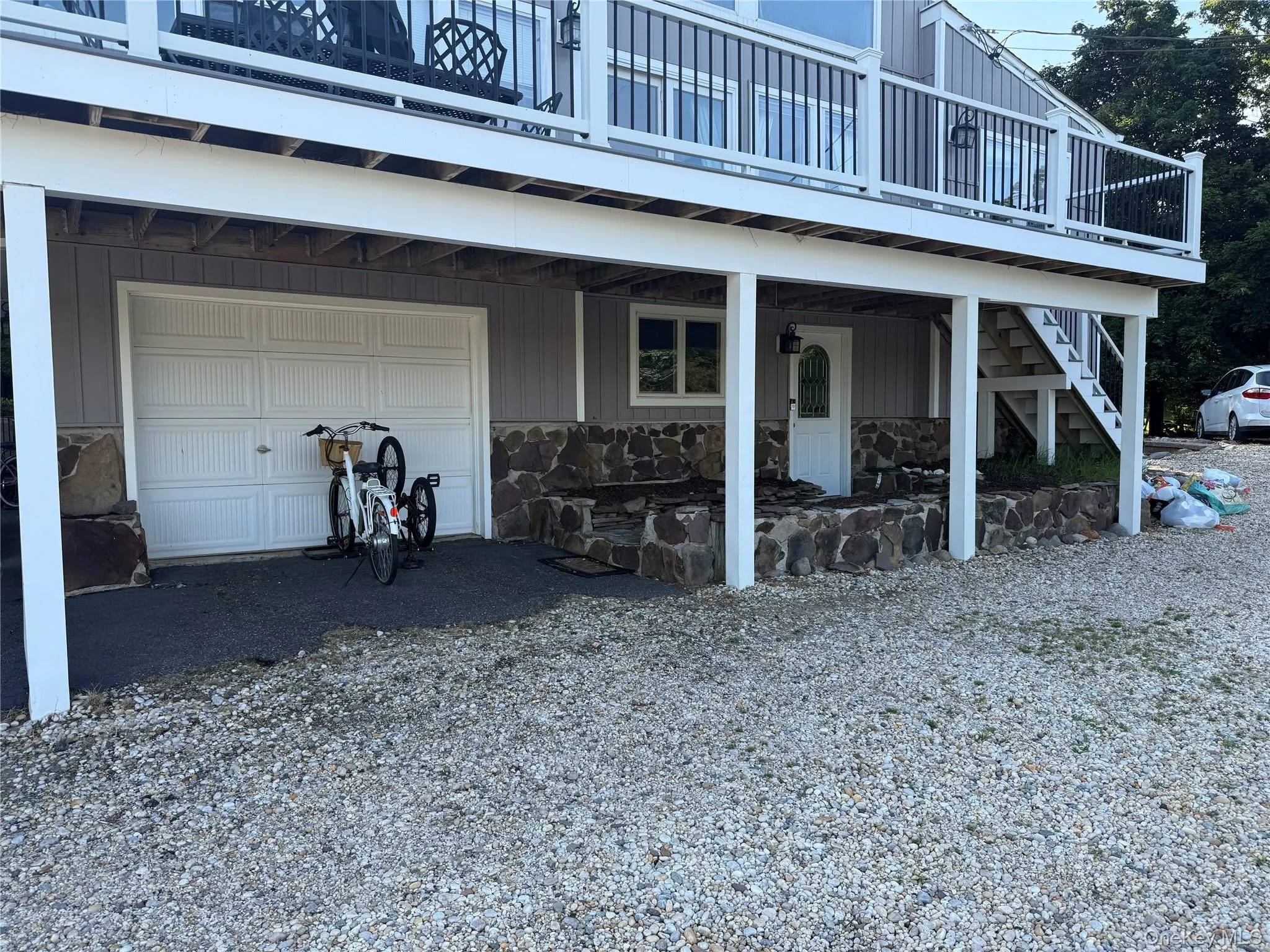 588 Long Beach Road, Smithtown, NY, 4 Bedrooms Bedrooms, 10 Rooms Rooms,3 BathroomsBathrooms,Residential,For Rent,Long Beach,0,1022420 588 Long Beach Road, Smithtown, NY, 4 Bedrooms Bedrooms, 10 Rooms Rooms,3 BathroomsBathrooms,Residential,For Rent,Long Beach,0,1022420