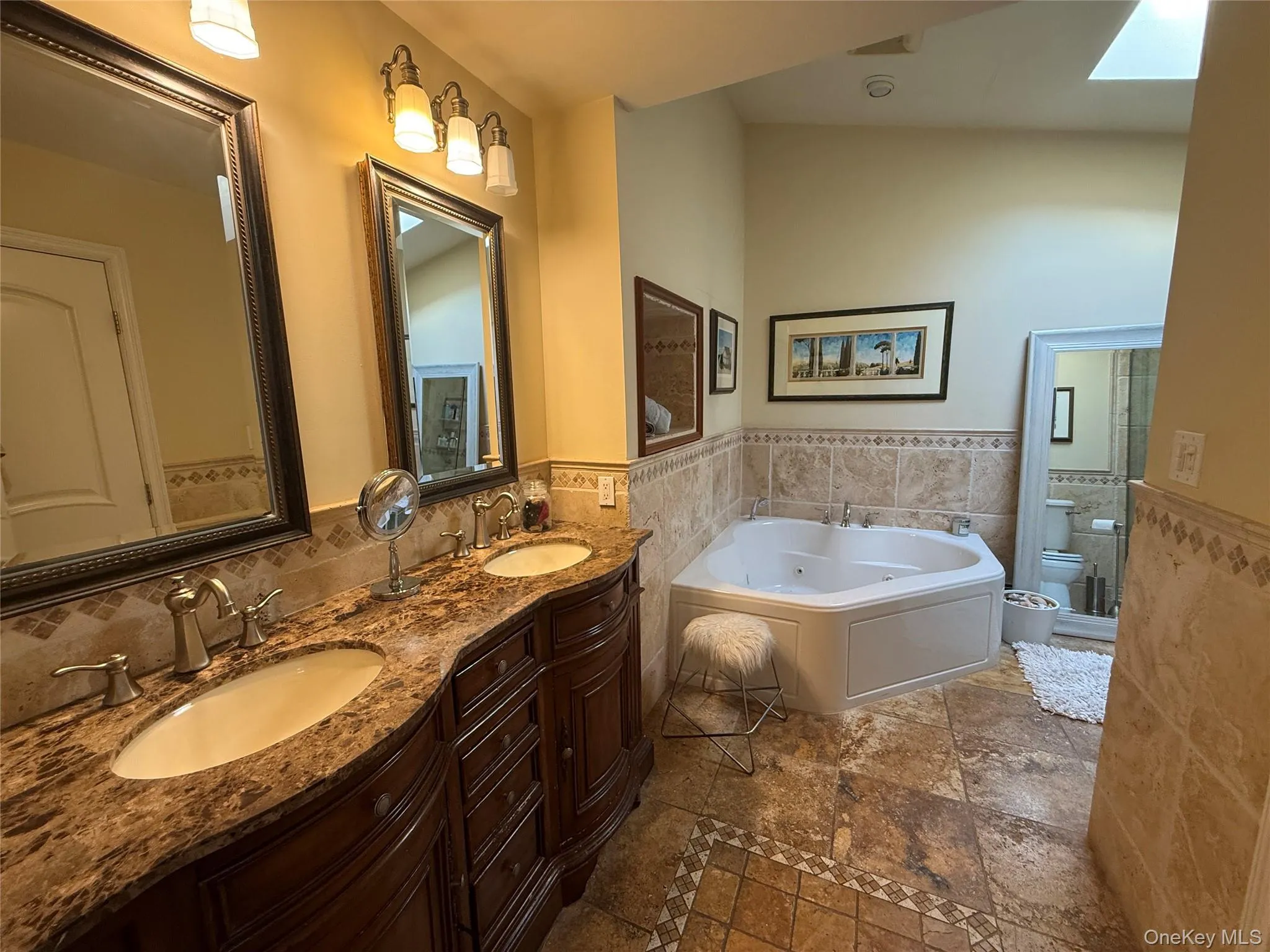 588 Long Beach Road, Smithtown, NY, 4 Bedrooms Bedrooms, 10 Rooms Rooms,3 BathroomsBathrooms,Residential,For Rent,Long Beach,0,1022420 588 Long Beach Road, Smithtown, NY, 4 Bedrooms Bedrooms, 10 Rooms Rooms,3 BathroomsBathrooms,Residential,For Rent,Long Beach,0,1022420