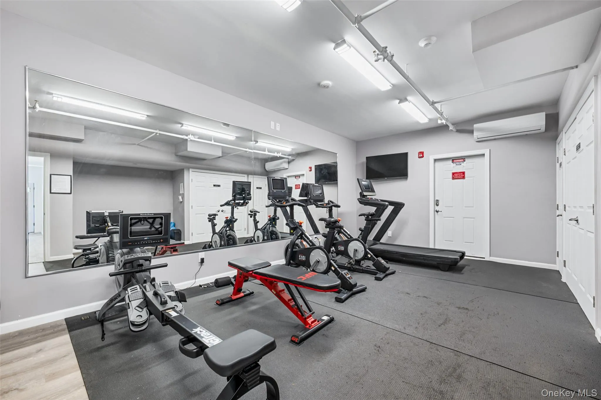 108 Kensico Avenue, White Plains, NY, 2 Bedrooms Bedrooms, 3 Rooms Rooms,1 BathroomBathrooms,Residential Lease,For Rent,Kensico,0,1022421 108 Kensico Avenue, White Plains, NY, 2 Bedrooms Bedrooms, 3 Rooms Rooms,1 BathroomBathrooms,Residential Lease,For Rent,Kensico,0,1022421