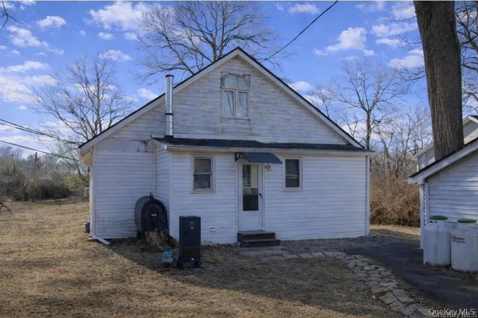 9 Benedict Lane, New Windsor, NY, 3 Bedrooms Bedrooms, 6 Rooms Rooms,1 BathroomBathrooms,Residential Lease,For Rent,Benedict,0,1022428 9 Benedict Lane, New Windsor, NY, 3 Bedrooms Bedrooms, 6 Rooms Rooms,1 BathroomBathrooms,Residential Lease,For Rent,Benedict,0,1022428