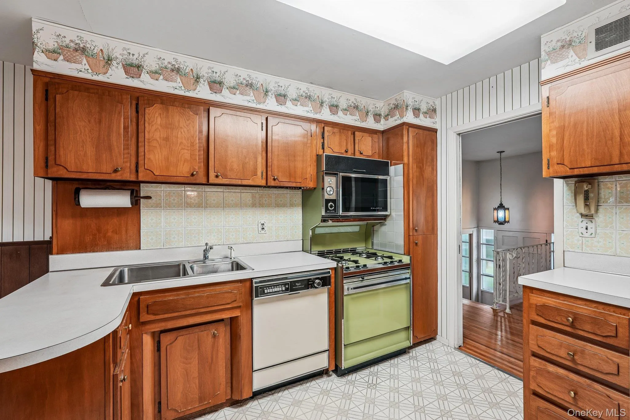 234 Duxbury Road, Harrison, NY, 4 Bedrooms Bedrooms, 11 Rooms Rooms,2 BathroomsBathrooms,Residential,For Rent,Duxbury,0,1022430 234 Duxbury Road, Harrison, NY, 4 Bedrooms Bedrooms, 11 Rooms Rooms,2 BathroomsBathrooms,Residential,For Rent,Duxbury,0,1022430