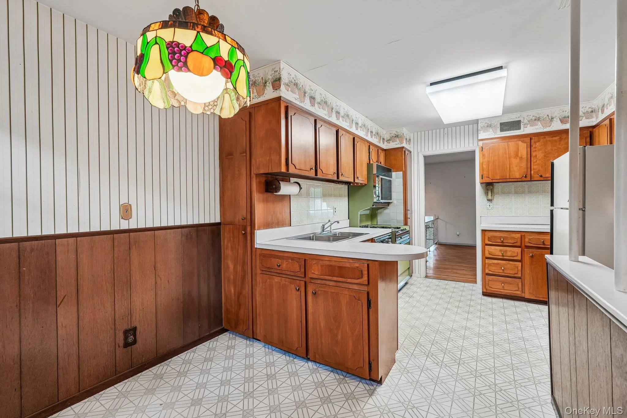 234 Duxbury Road, Harrison, NY, 4 Bedrooms Bedrooms, 11 Rooms Rooms,2 BathroomsBathrooms,Residential,For Rent,Duxbury,0,1022430 234 Duxbury Road, Harrison, NY, 4 Bedrooms Bedrooms, 11 Rooms Rooms,2 BathroomsBathrooms,Residential,For Rent,Duxbury,0,1022430