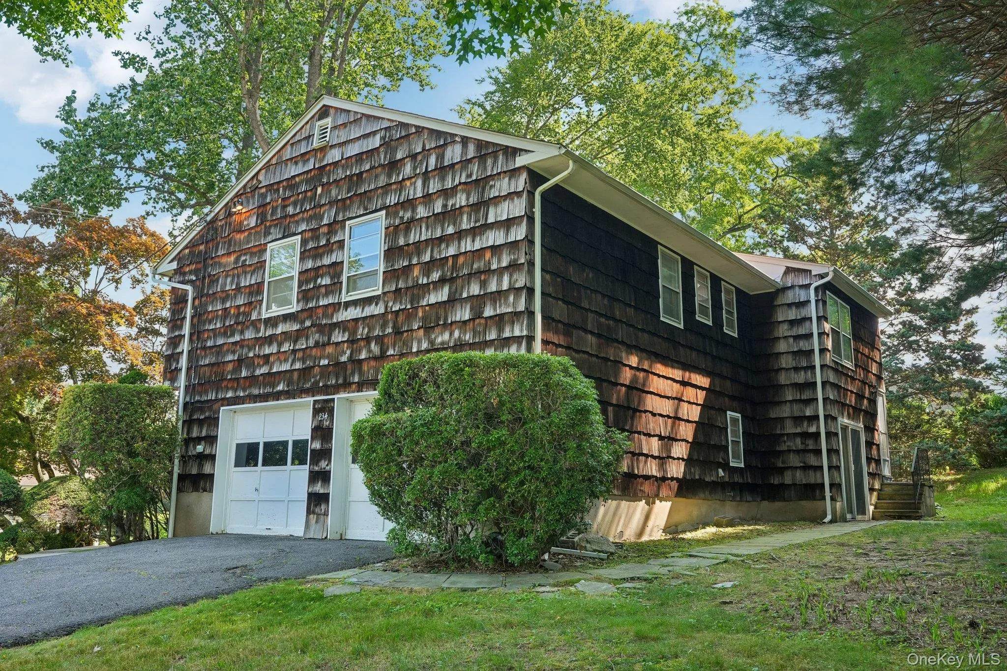 234 Duxbury Road, Harrison, NY, 4 Bedrooms Bedrooms, 11 Rooms Rooms,2 BathroomsBathrooms,Residential,For Rent,Duxbury,0,1022430 234 Duxbury Road, Harrison, NY, 4 Bedrooms Bedrooms, 11 Rooms Rooms,2 BathroomsBathrooms,Residential,For Rent,Duxbury,0,1022430