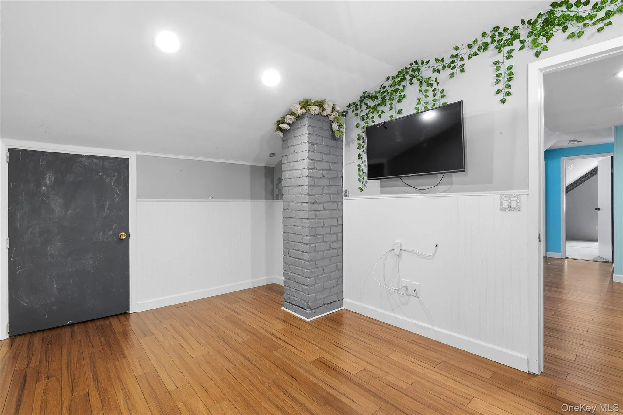 3977 Baylis Road, Hempstead, NY, 4 Bedrooms Bedrooms, 9 Rooms Rooms,2 BathroomsBathrooms,Residential,For Rent,Baylis,0,1022431 3977 Baylis Road, Hempstead, NY, 4 Bedrooms Bedrooms, 9 Rooms Rooms,2 BathroomsBathrooms,Residential,For Rent,Baylis,0,1022431