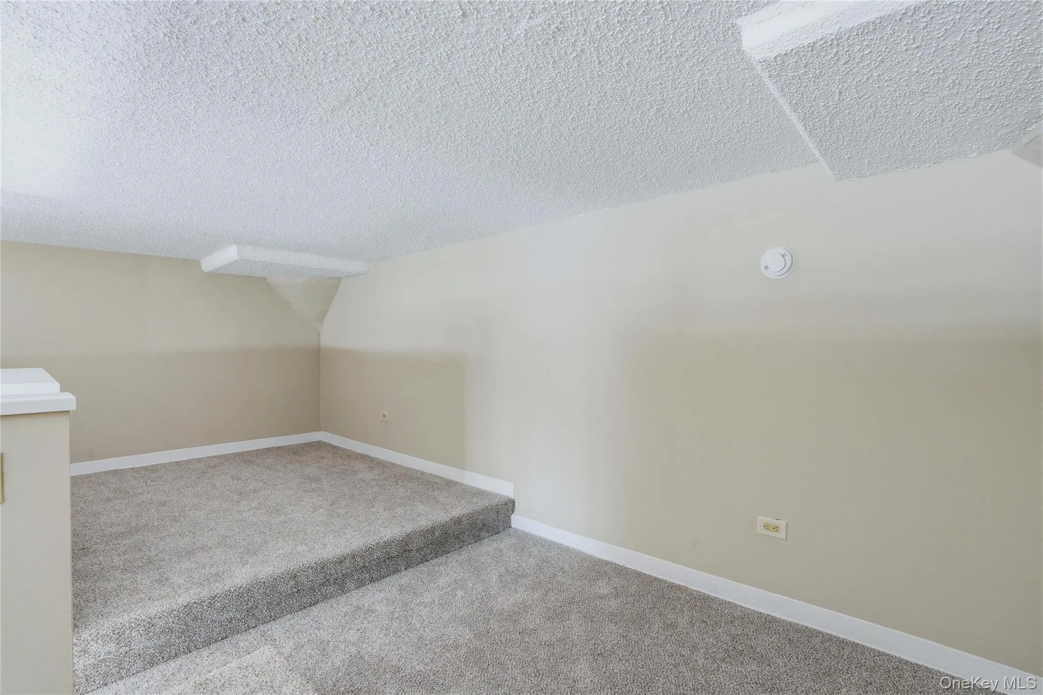 Separate sleeping alcove or sitting area. Opportunities galore for an imaginative mind. Separate sleeping alcove or sitting area. Opportunities galore for an imaginative mind.