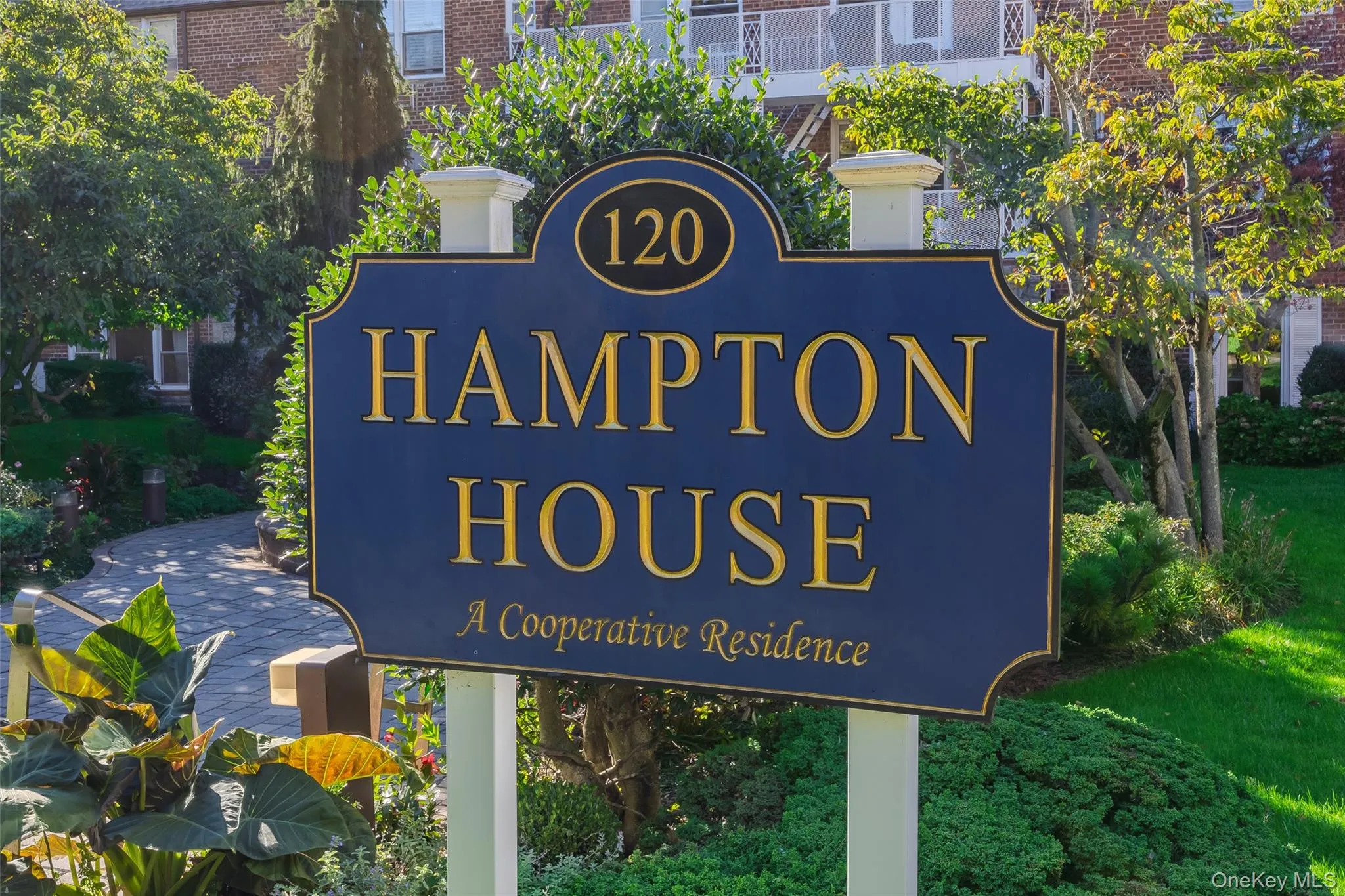 120 Morris Avenue, Hempstead, NY, 2 Bedrooms Bedrooms, 4 Rooms Rooms,2 BathroomsBathrooms,Residential,For Rent,Morris,0,1022440 120 Morris Avenue, Hempstead, NY, 2 Bedrooms Bedrooms, 4 Rooms Rooms,2 BathroomsBathrooms,Residential,For Rent,Morris,0,1022440