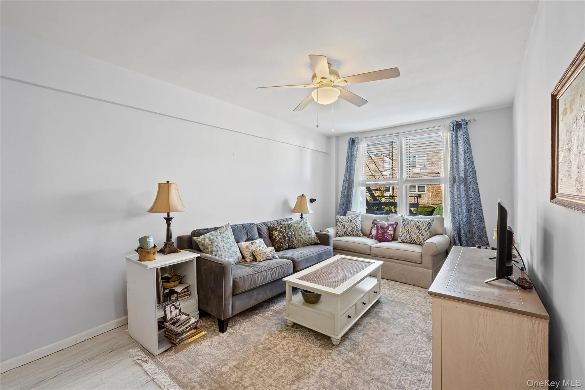 120 Morris Avenue, Hempstead, NY, 2 Bedrooms Bedrooms, 4 Rooms Rooms,2 BathroomsBathrooms,Residential,For Rent,Morris,0,1022440 120 Morris Avenue, Hempstead, NY, 2 Bedrooms Bedrooms, 4 Rooms Rooms,2 BathroomsBathrooms,Residential,For Rent,Morris,0,1022440