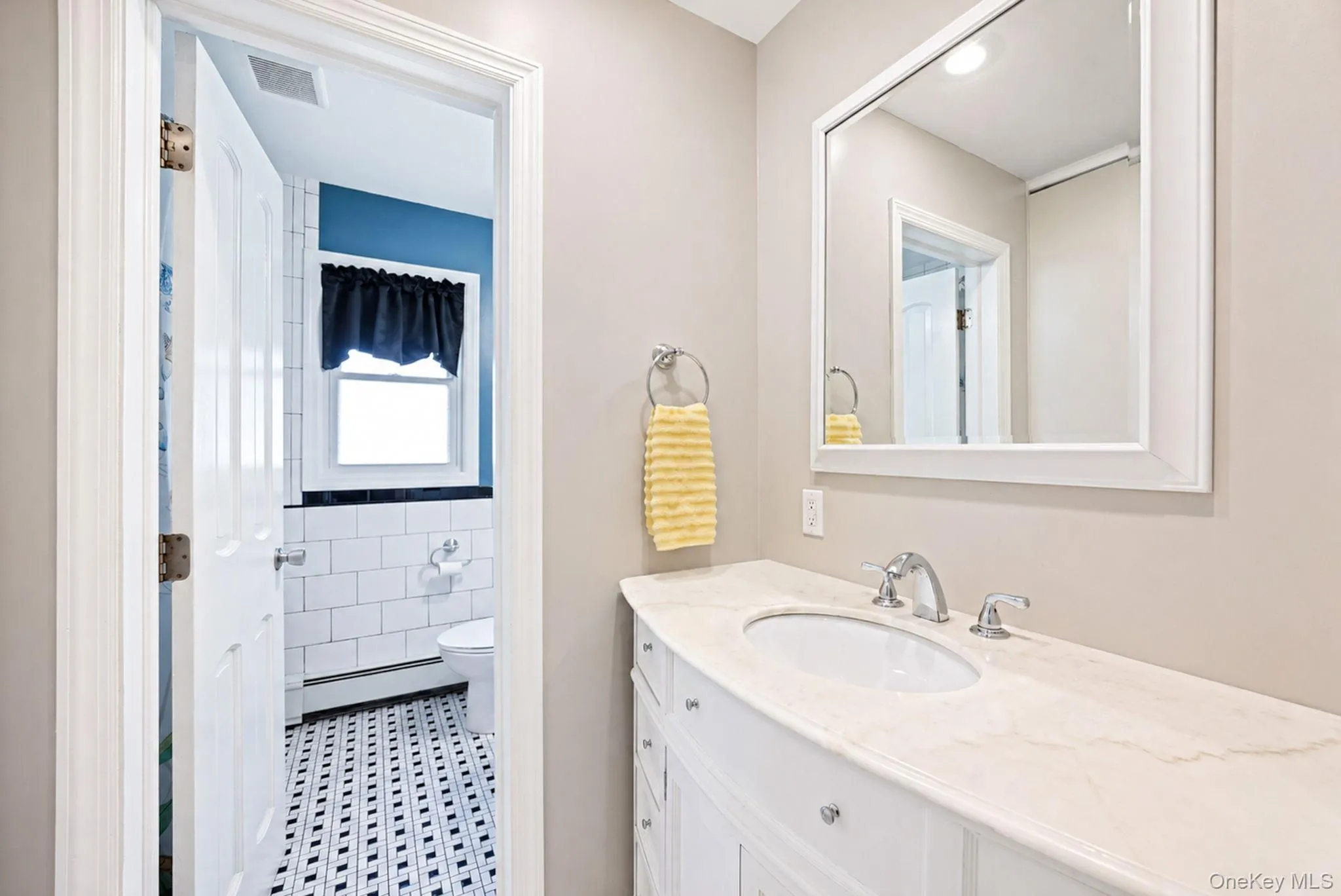 200 Whelan Place, Oyster Bay, NY, 3 Bedrooms Bedrooms, 7 Rooms Rooms,2 BathroomsBathrooms,Residential,For Rent,Whelan,0,1022444 200 Whelan Place, Oyster Bay, NY, 3 Bedrooms Bedrooms, 7 Rooms Rooms,2 BathroomsBathrooms,Residential,For Rent,Whelan,0,1022444